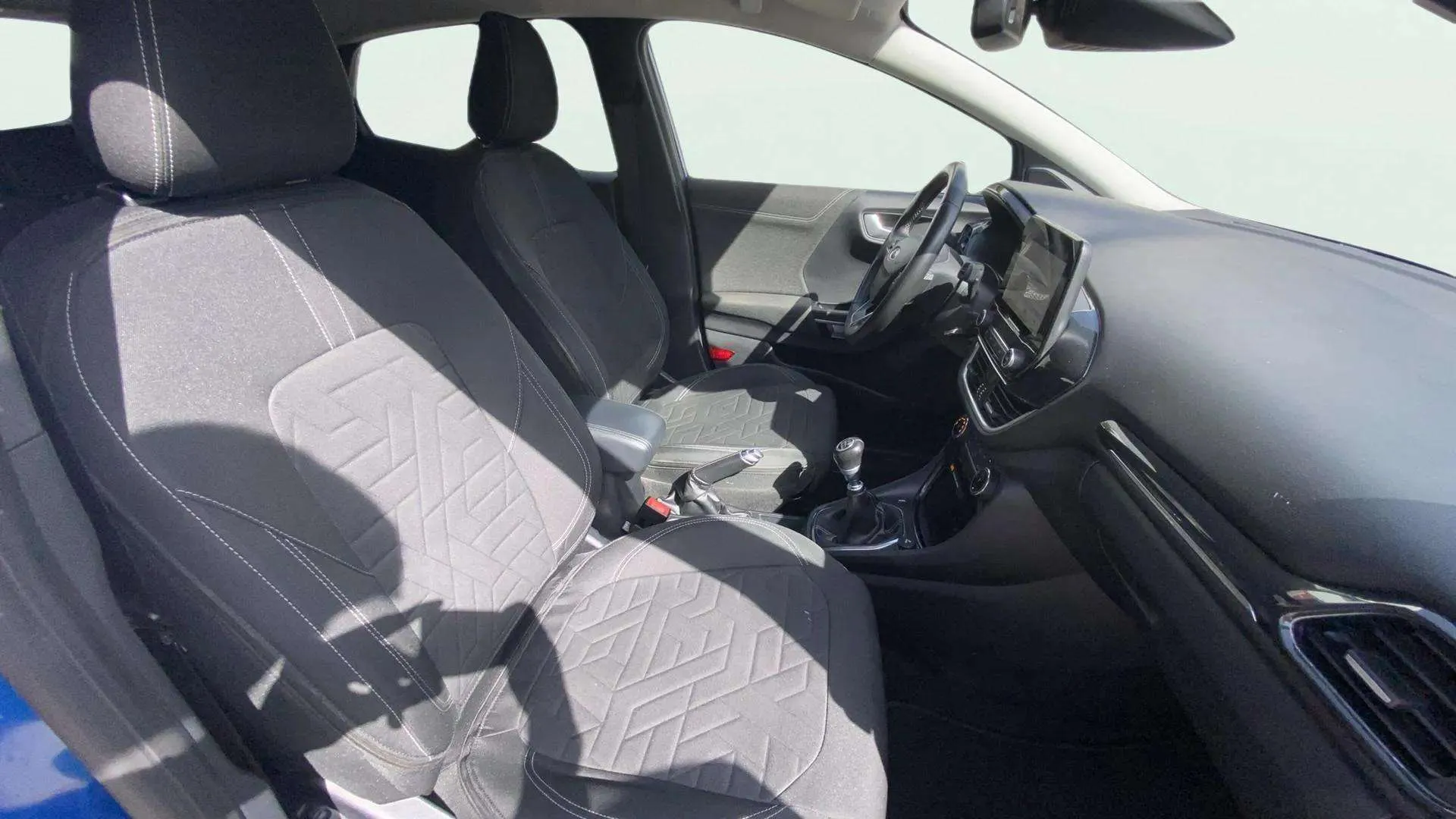 Ford Puma 1.0 EcoBoost Titanium Design MHEV - foto 8