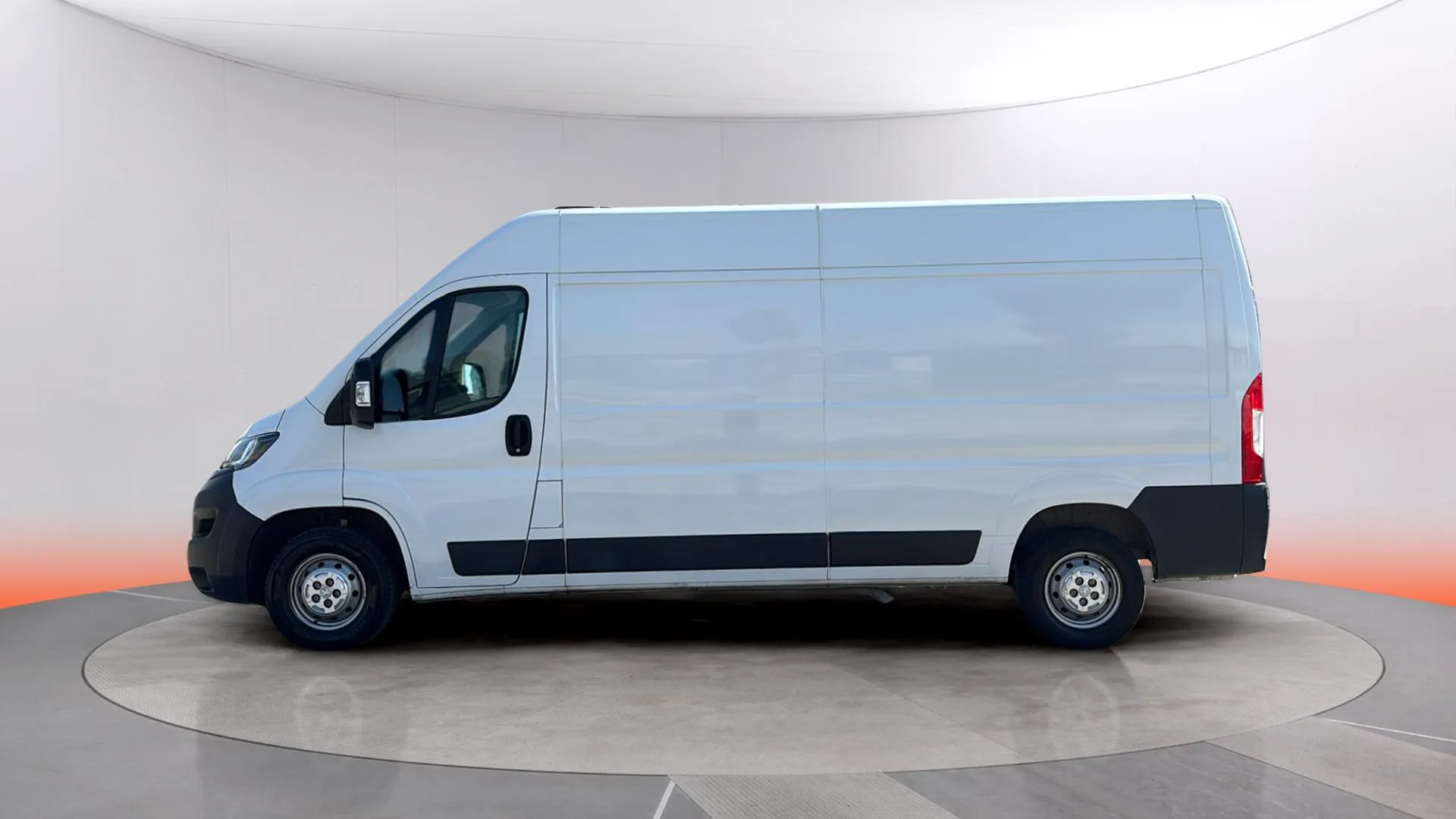 Peugeot Boxer 3.5 L3 H2 Bhdi - foto 4