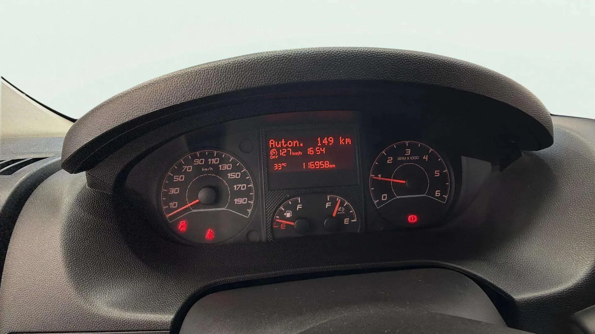 Peugeot Boxer 335 L3H2 Bhdi M - foto 14