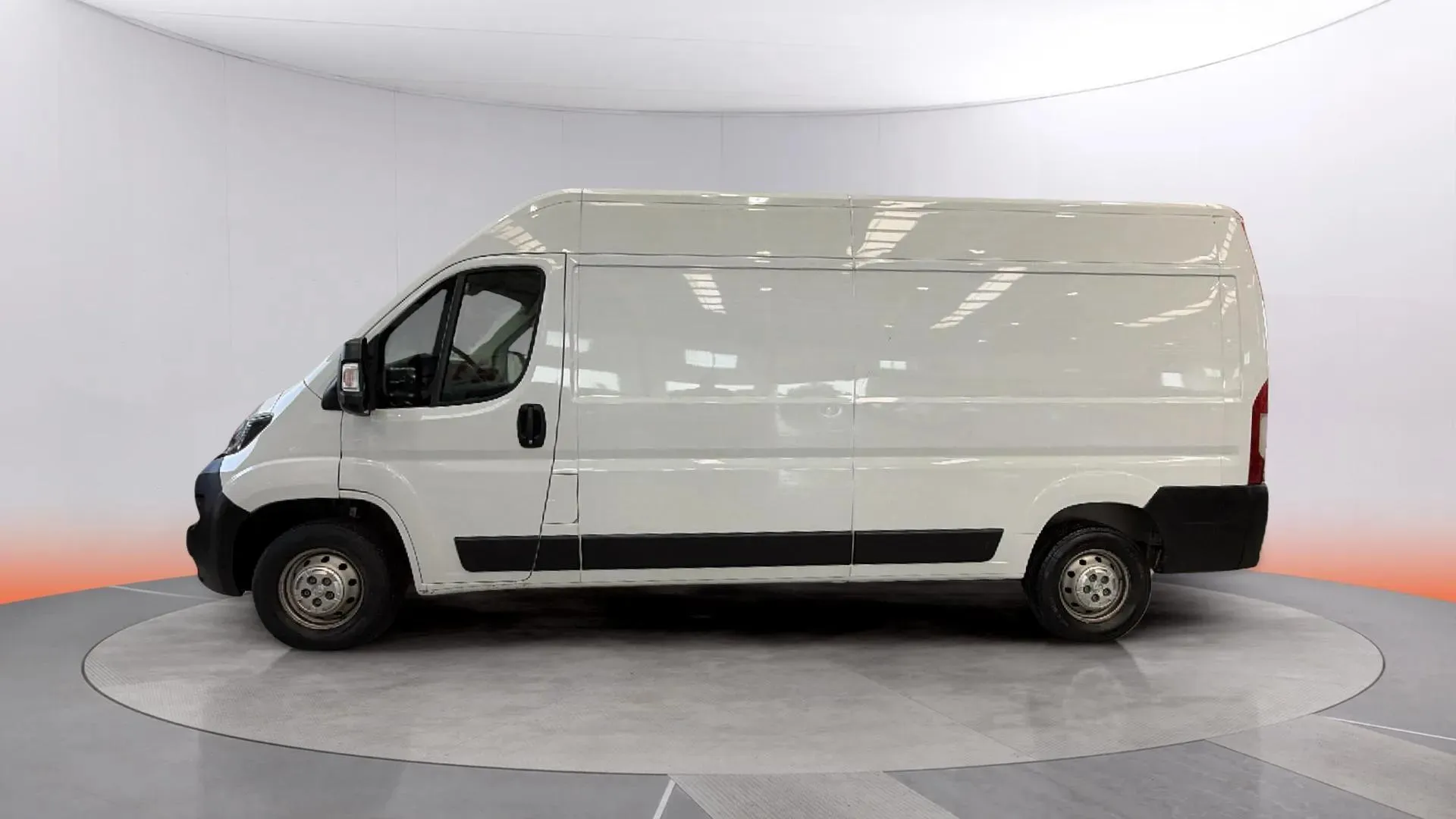 Peugeot Boxer 335 L3H2 Bhdi M - foto 4