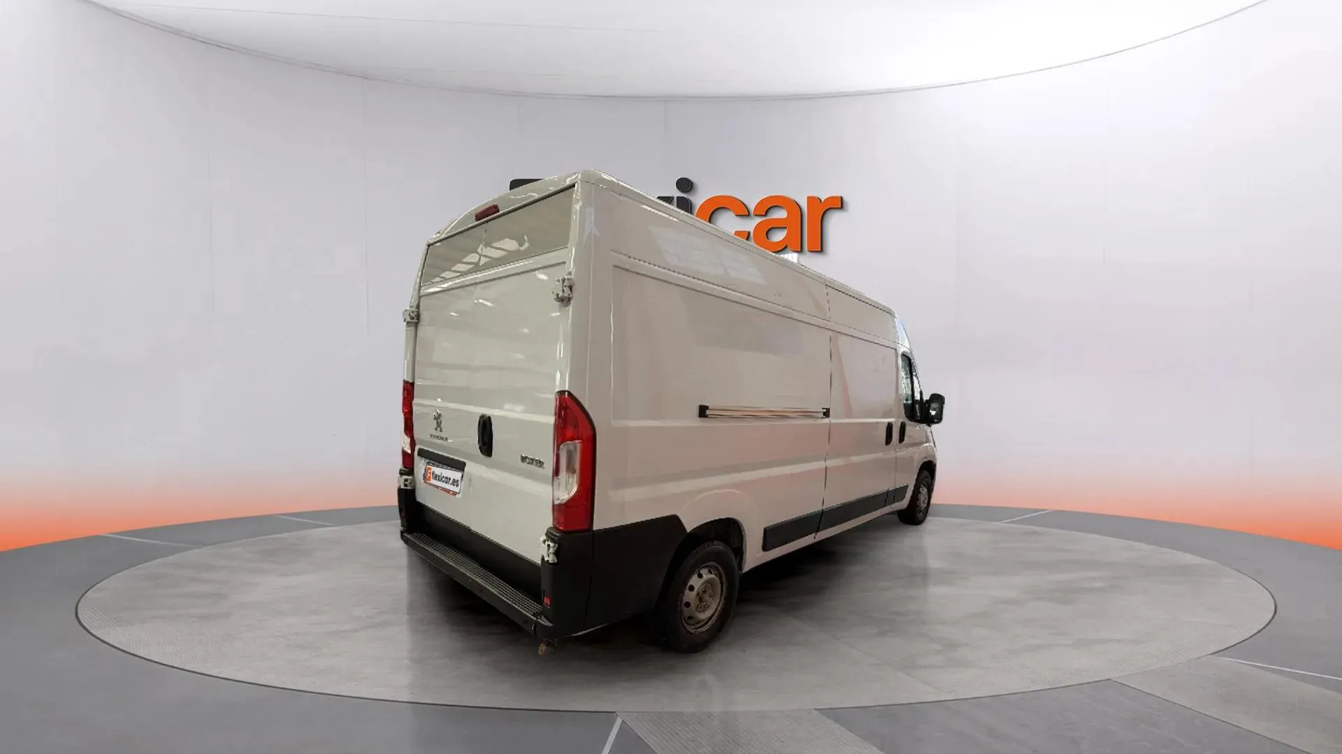 Peugeot Boxer 335 L3H2 Bhdi M - foto 7