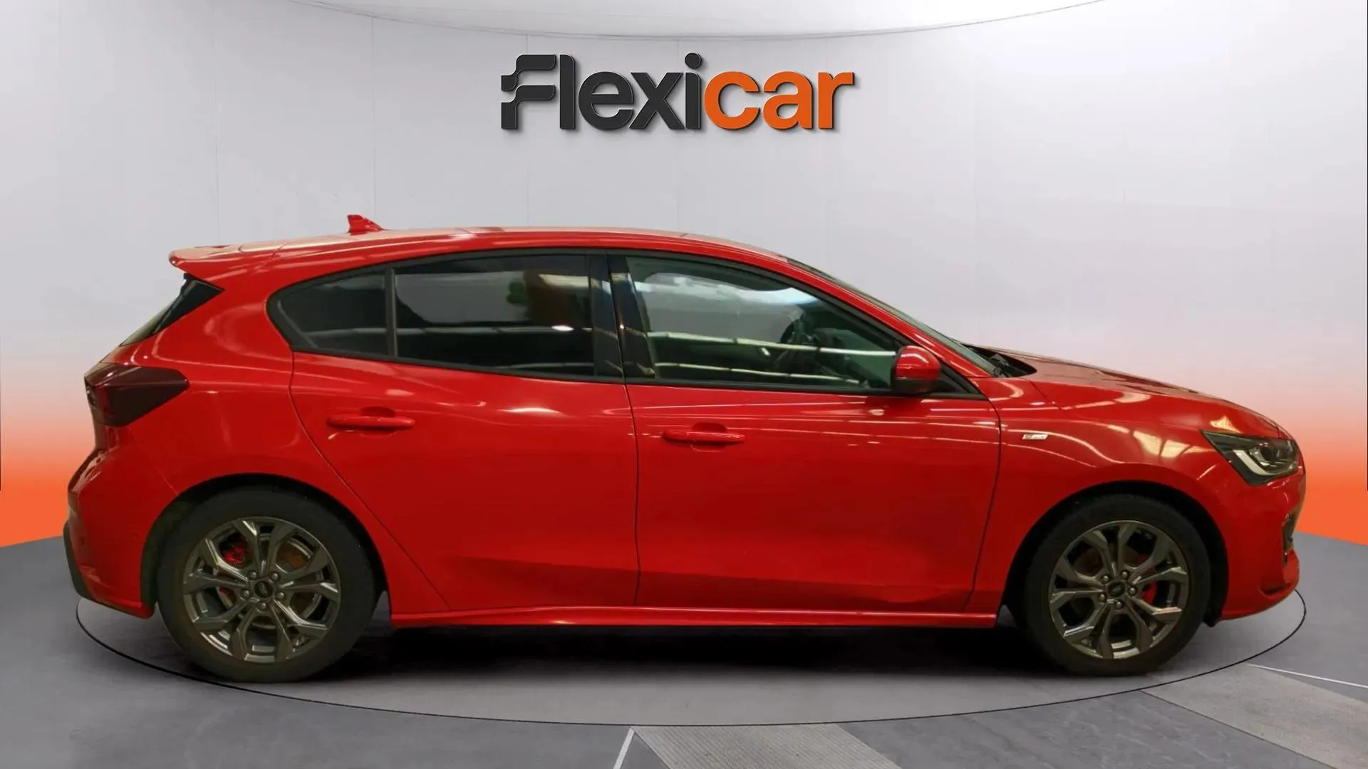 Ford Focus 1.0 EcoBoost MHEV ST-Line - foto 3