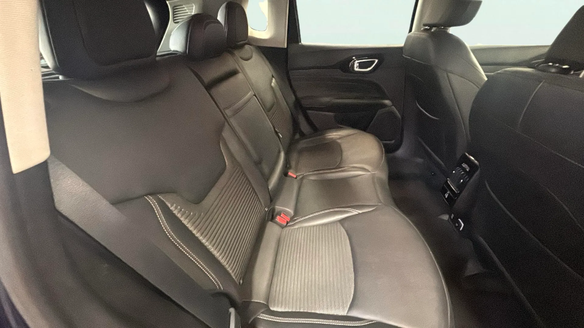Jeep Compass 1.3 Gse Limited Ddct 4x2 - foto 15