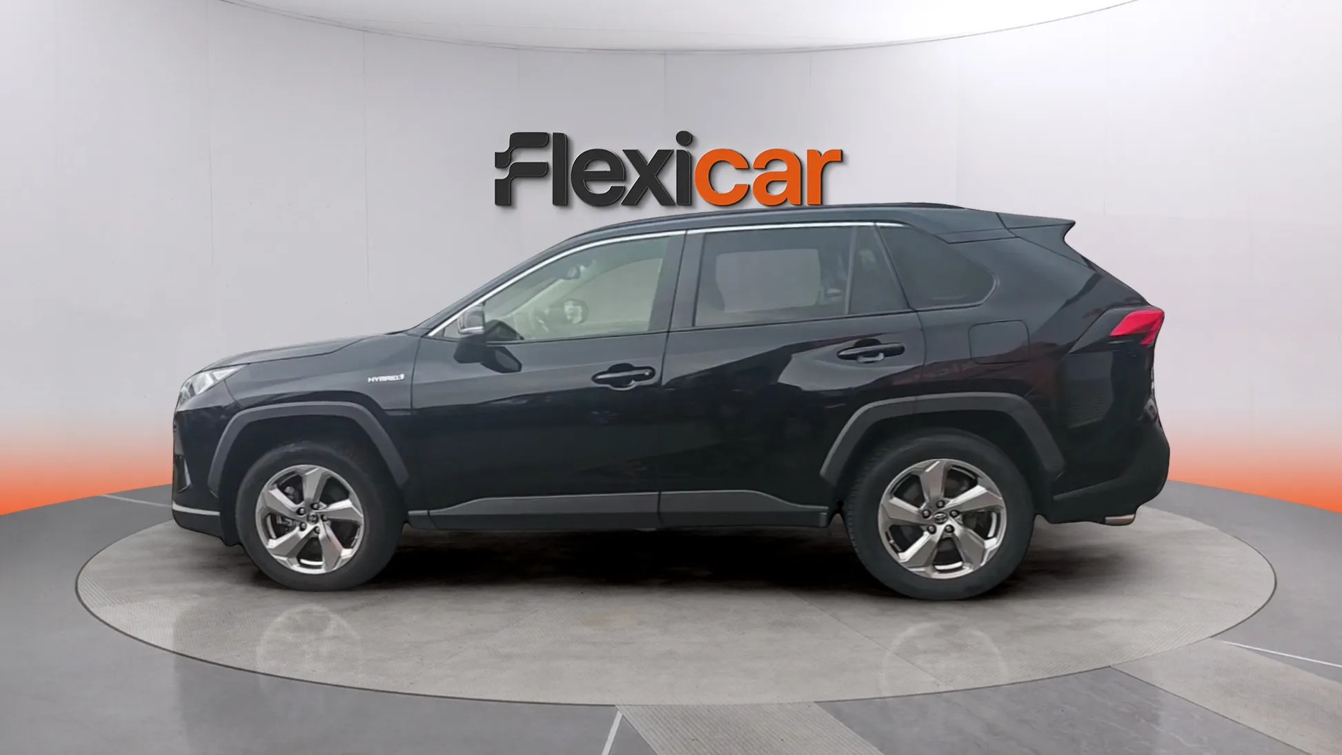 Toyota RAV4 2.5l 220H Advance Plus - foto 4