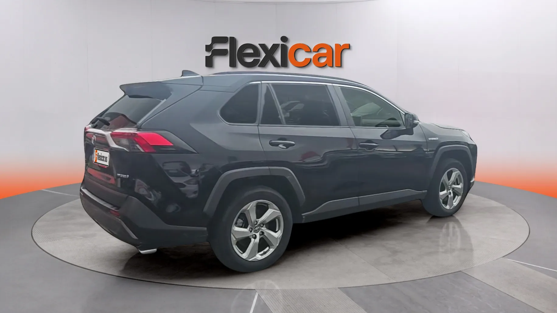 Toyota RAV4 2.5l 220H Advance Plus - foto 6