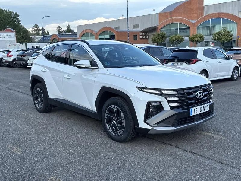 Hyundai Tucson 1.6D 48V DCT Maxx - foto 8