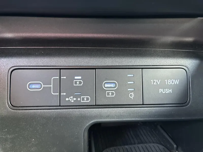 Hyundai Tucson 1.6D 48V DCT Maxx - foto 33