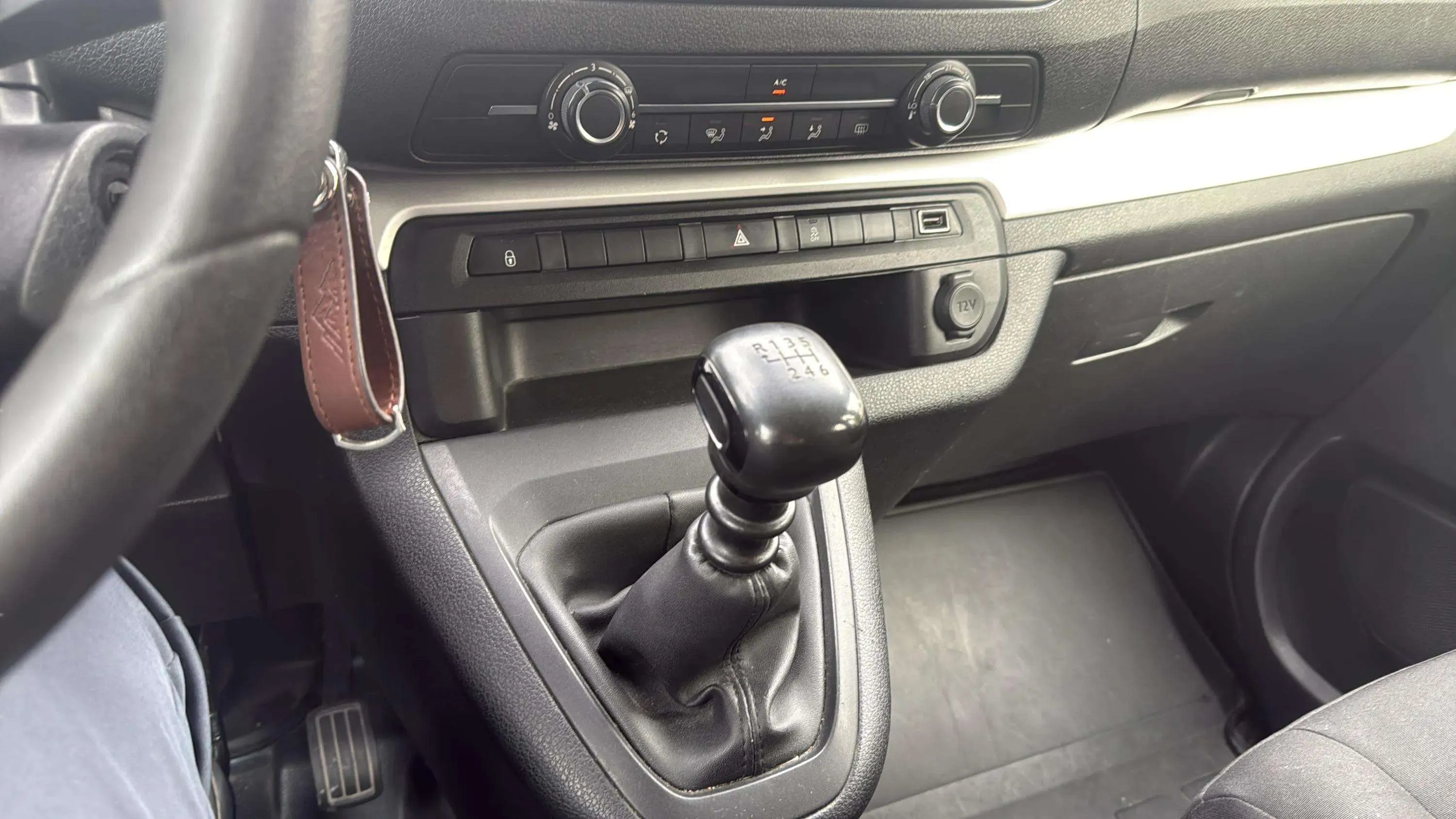 Citroën SpaceTourer Talla M BlueHDi Business - foto 26