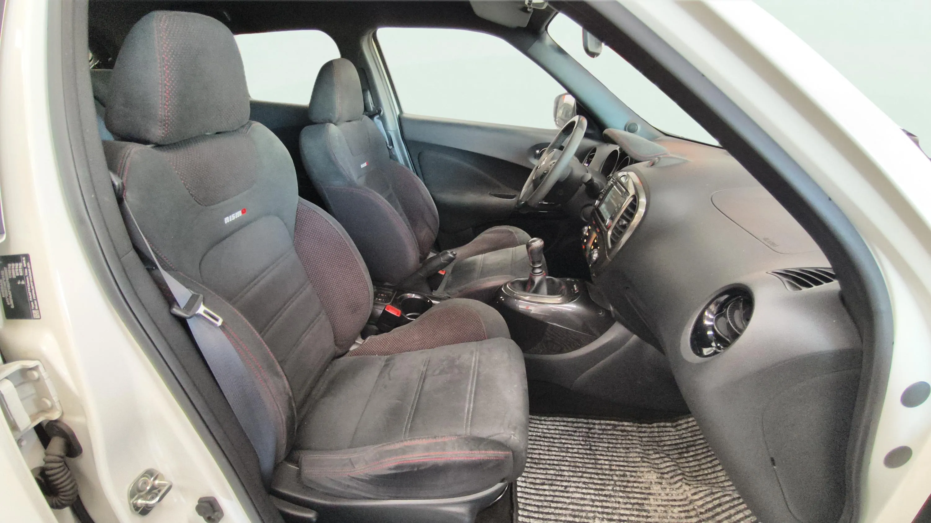 Nissan Juke DIG-T EU6 Nismo RS - foto 10
