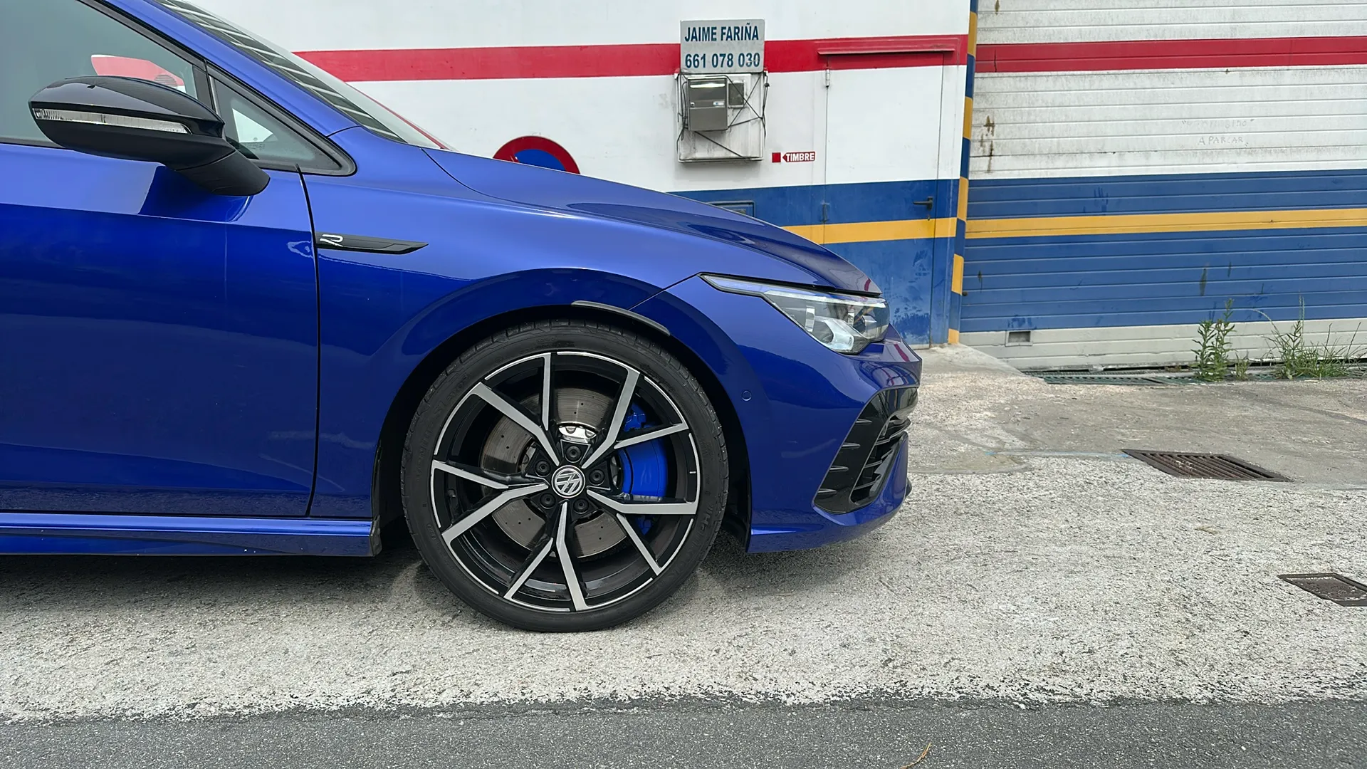 Volkswagen Golf R 2.0 TSI 4Motion DSG - foto 25