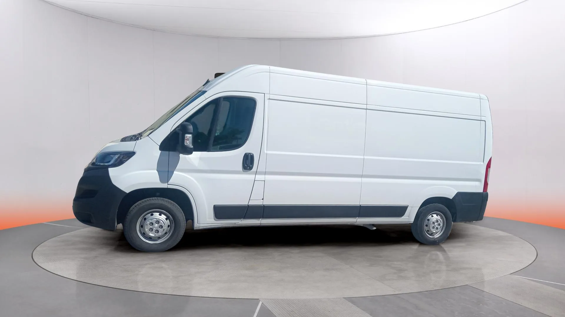 Peugeot Boxer 335 L3H2 Bhdi M - foto 4