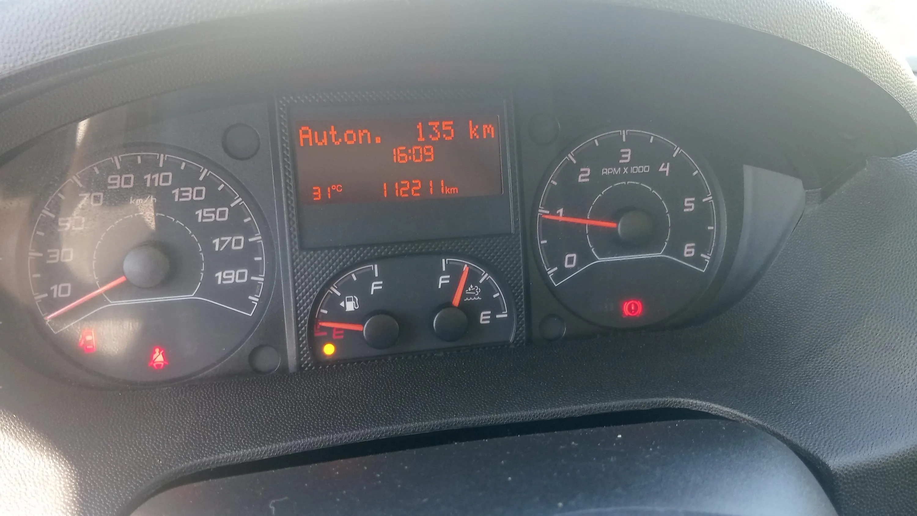Peugeot Boxer 335 L3H2 Bhdi M - foto 14