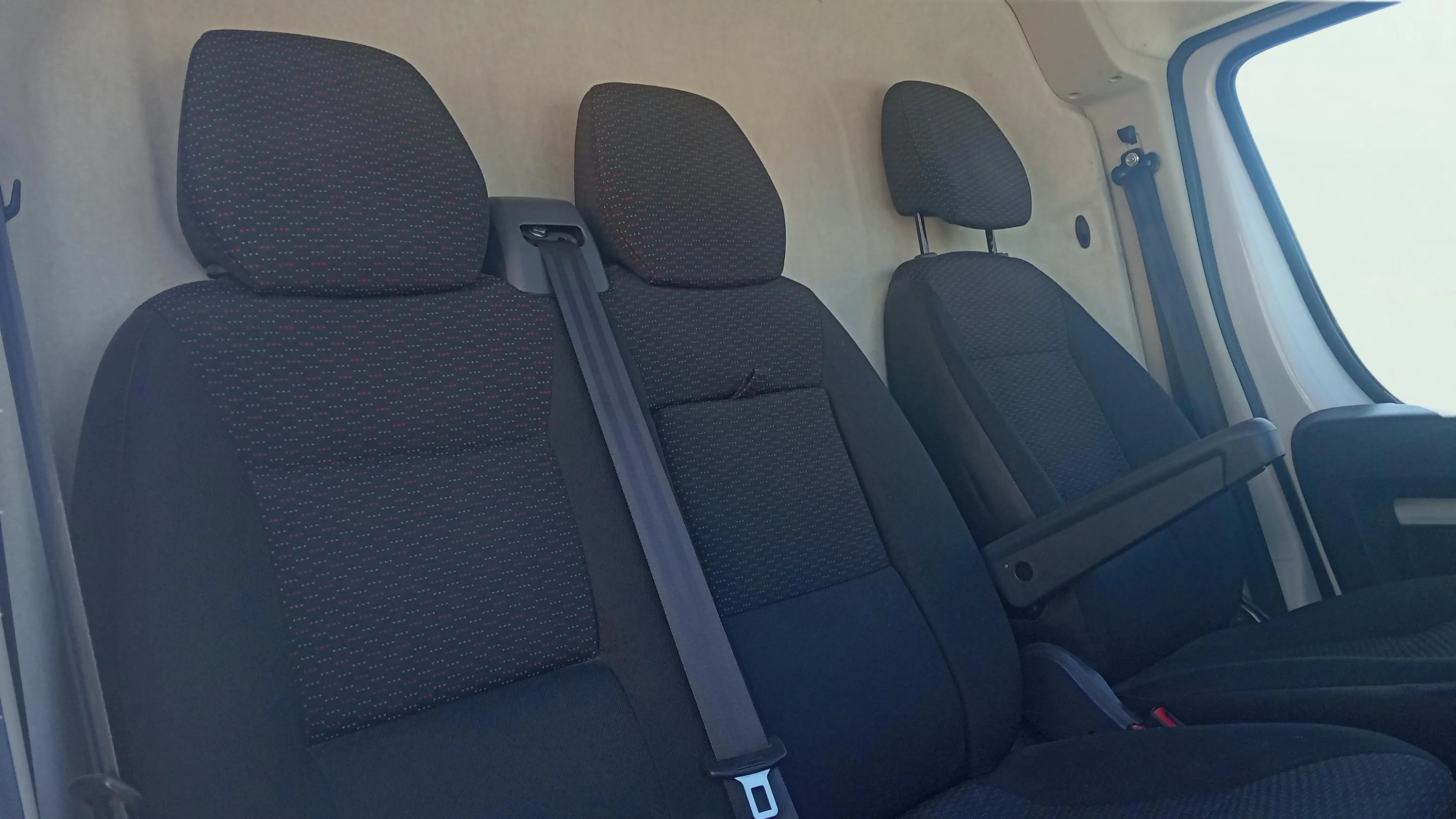 Peugeot Boxer 335 L3H2 Bhdi M - foto 16