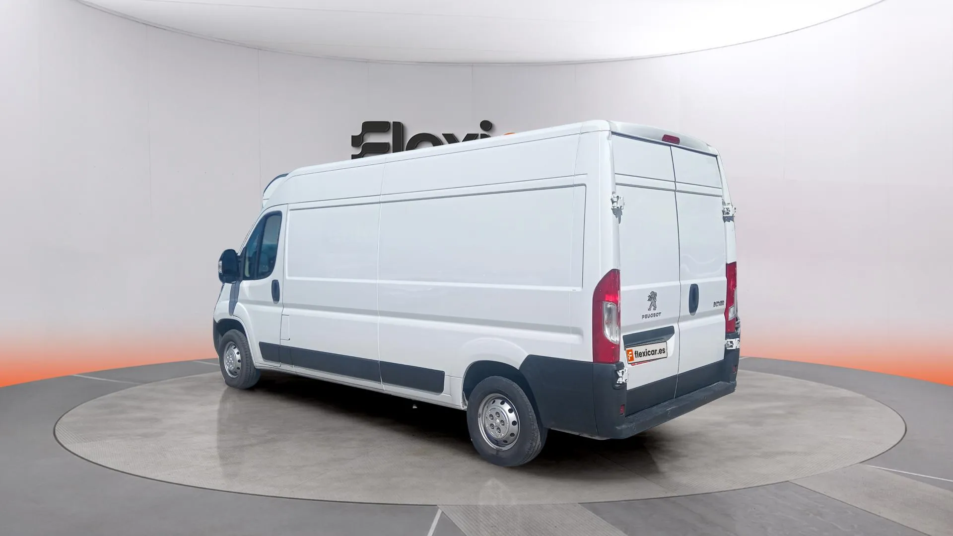 Peugeot Boxer 335 L3H2 Bhdi M - foto 7