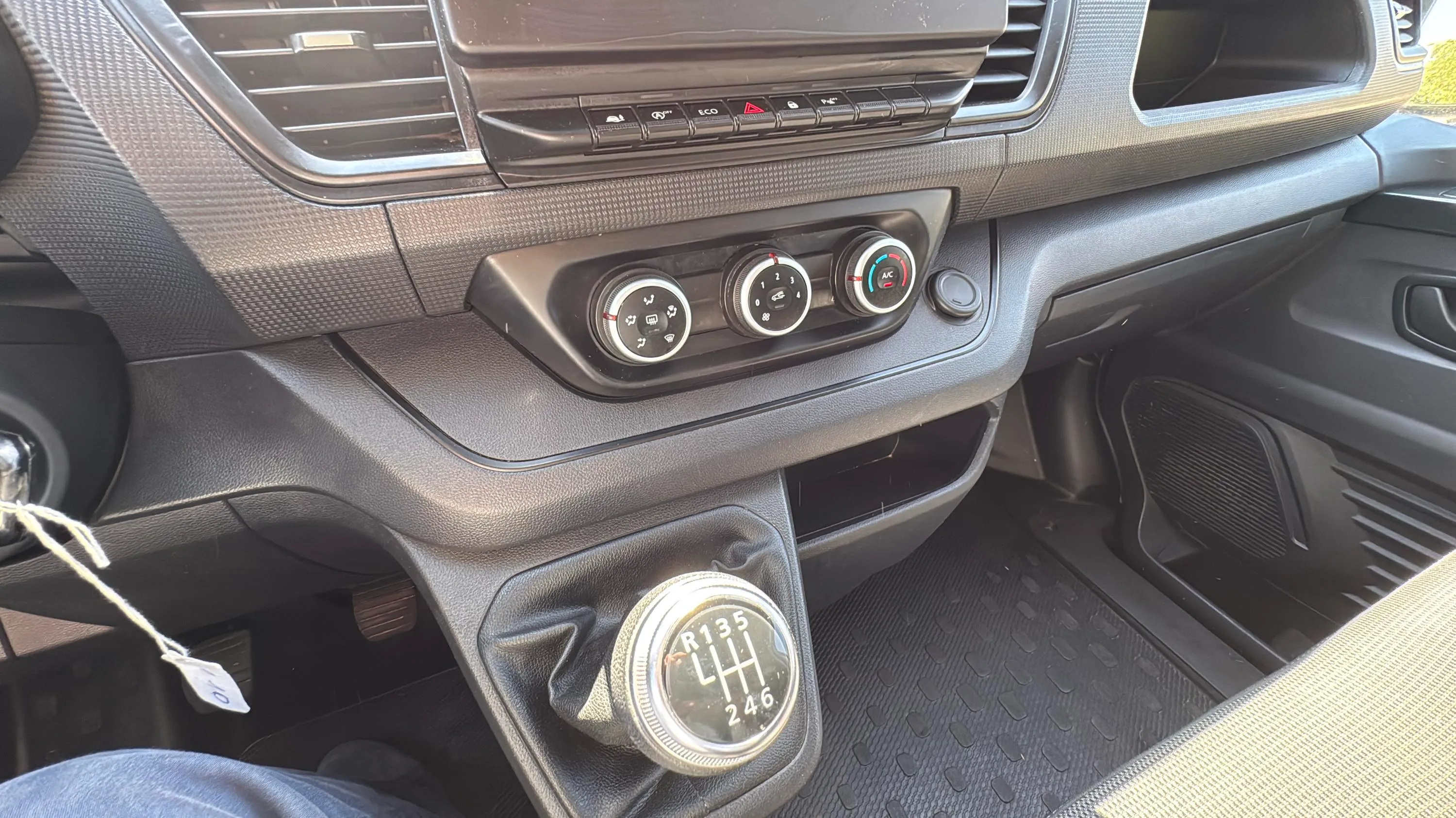 Renault Trafic Furgón L1H1 Blue dCi - foto 15
