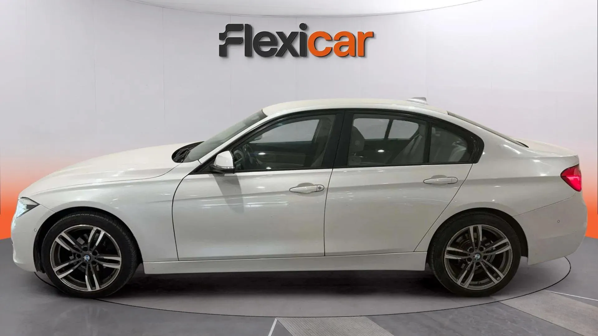 BMW Serie 3 318d - foto 4