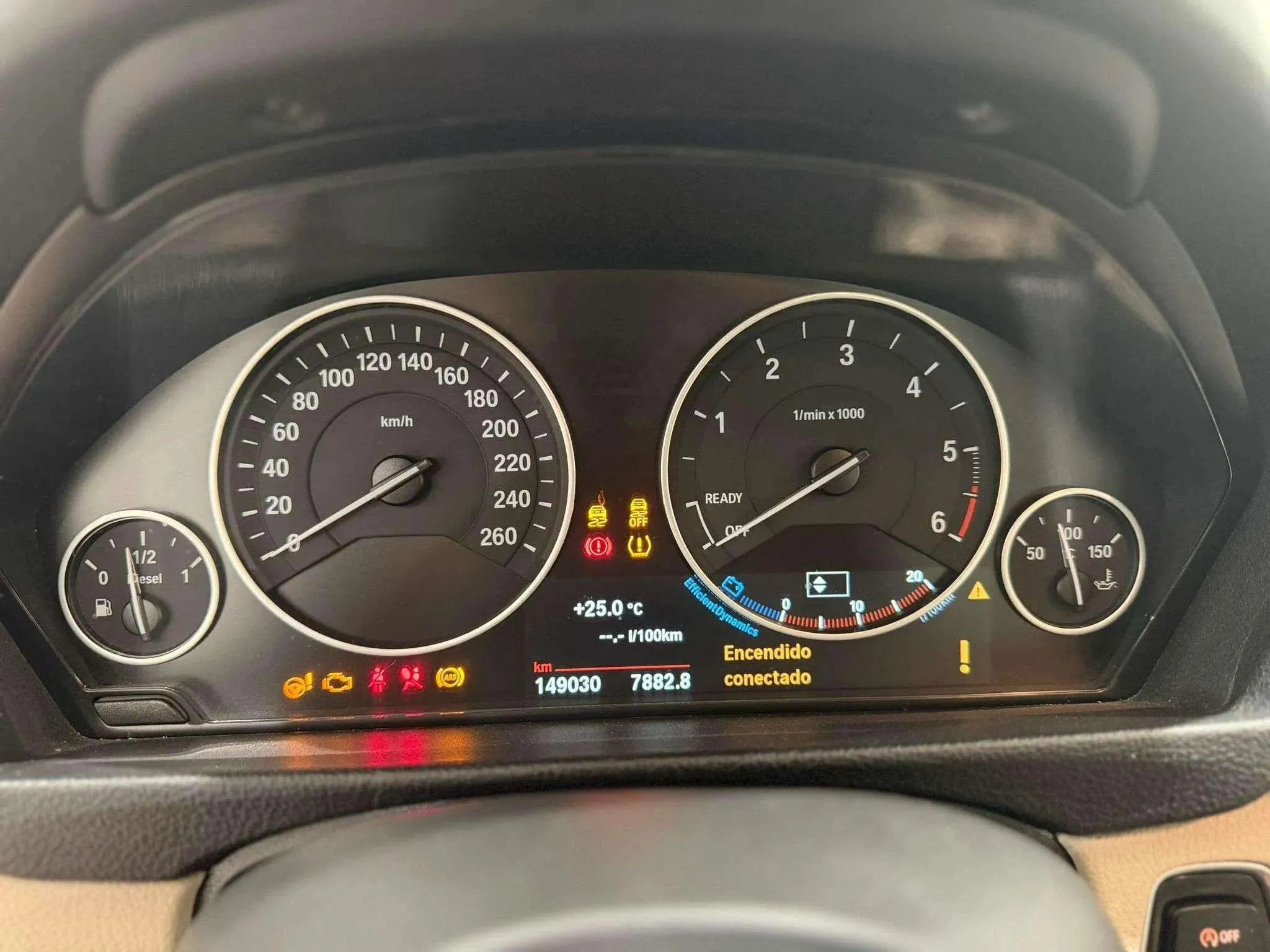 BMW Serie 3 318d - foto 15