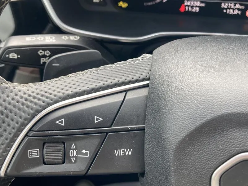 Audi Q3 35 TDI S line 2.0 TDI - foto 43