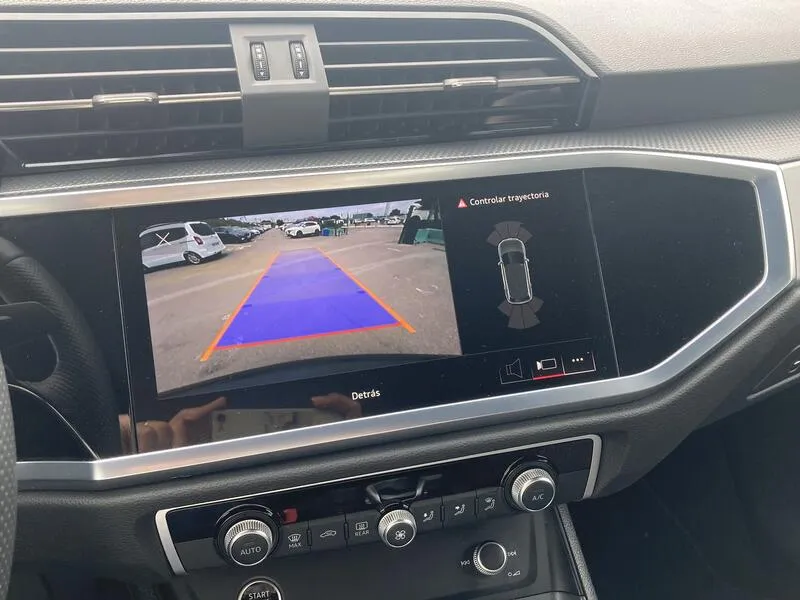 Audi Q3 35 TDI S line 2.0 TDI - foto 45