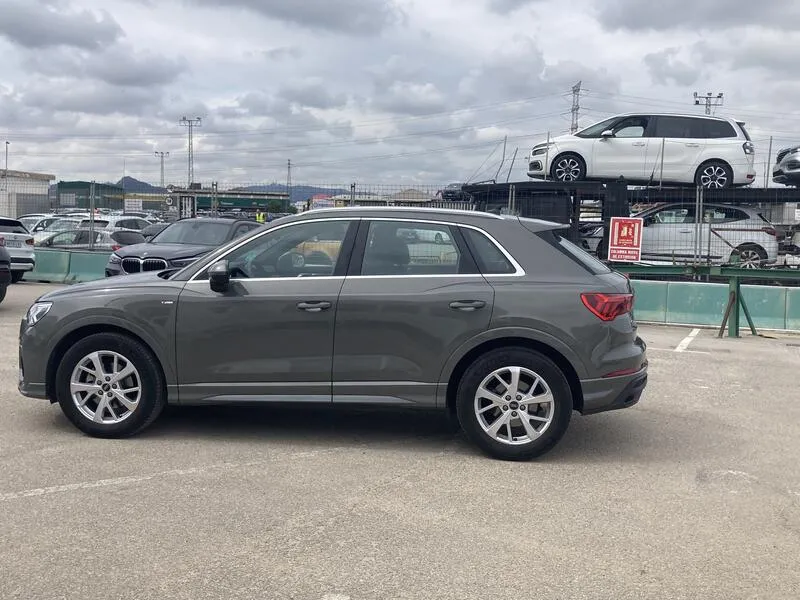 Audi Q3 35 TDI S line 2.0 TDI - foto 3