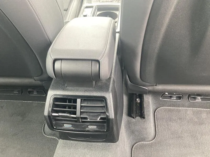 Audi Q3 35 TDI S line 2.0 TDI - foto 25