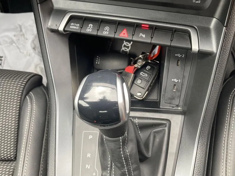 Audi Q3 35 TDI S line 2.0 TDI - foto 21