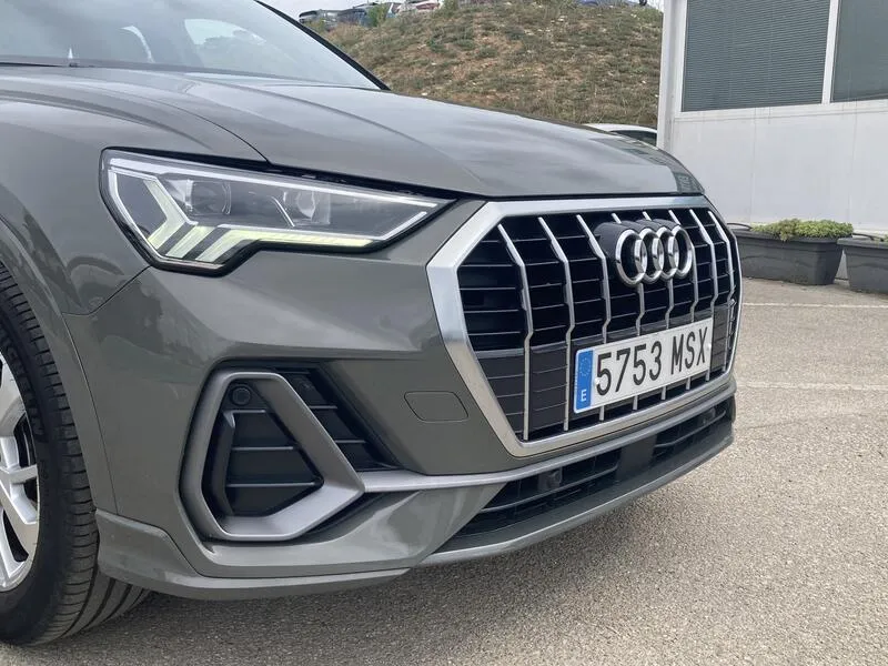 Audi Q3 35 TDI S line 2.0 TDI - foto 10