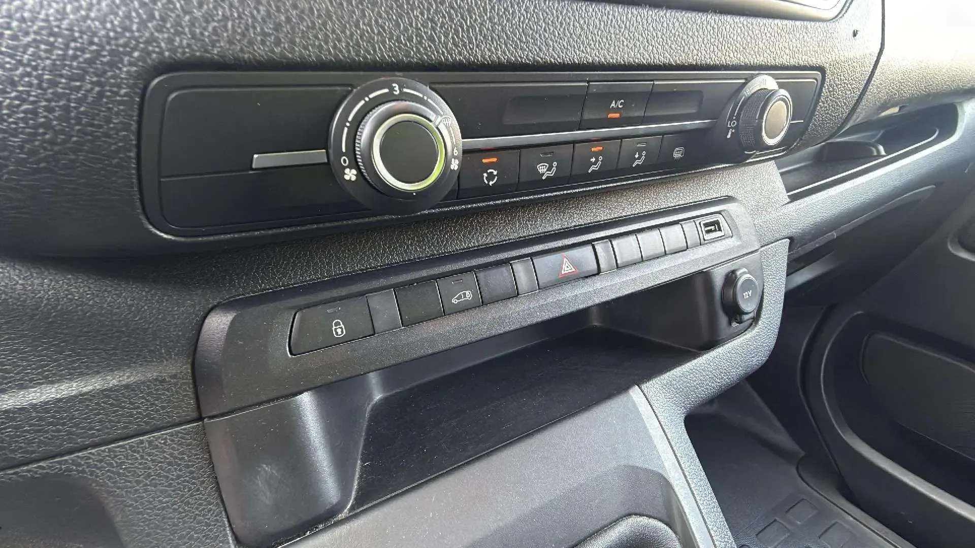 Opel Vivaro 1.5 BlueHDi M Std - foto 23