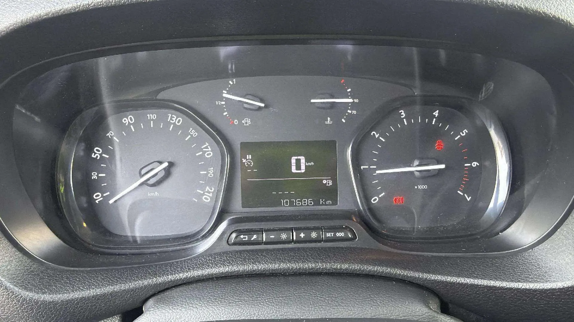 Opel Vivaro 1.5 BlueHDi M Std - foto 15