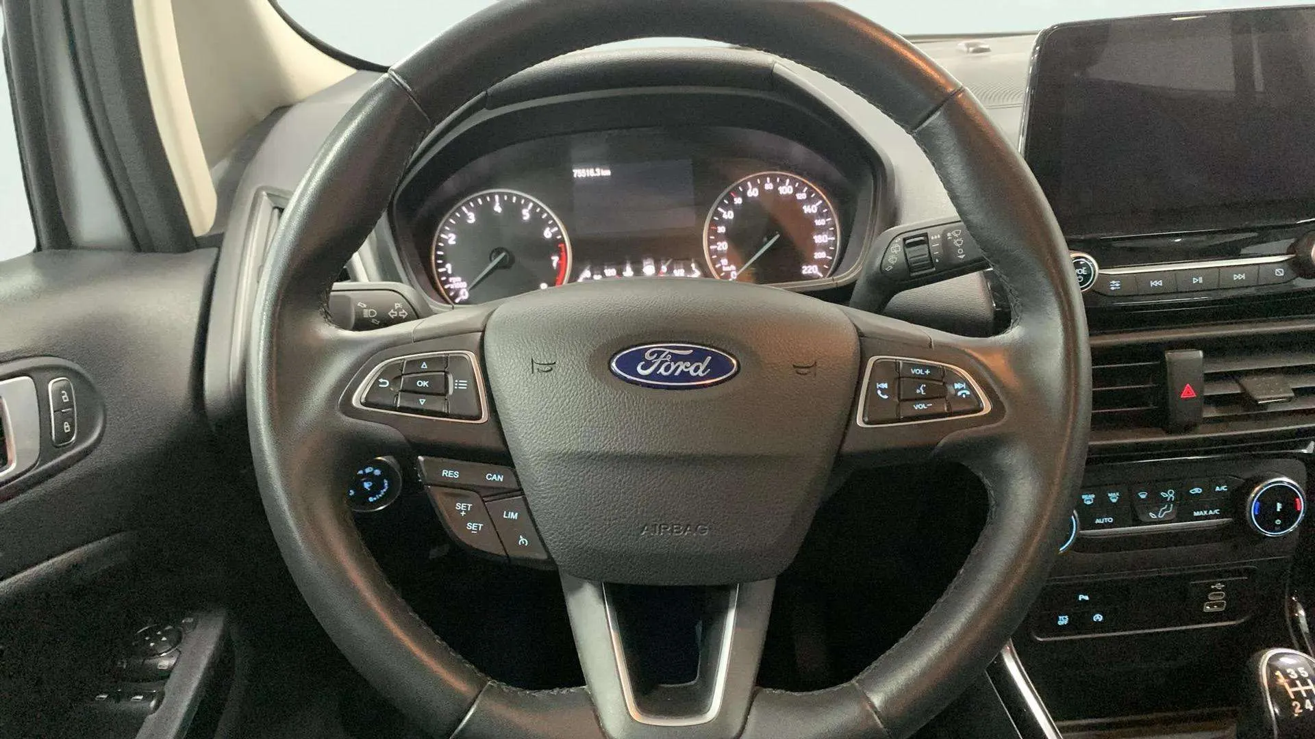 Ford EcoSport 1.0T EcoBoost Active - foto 8