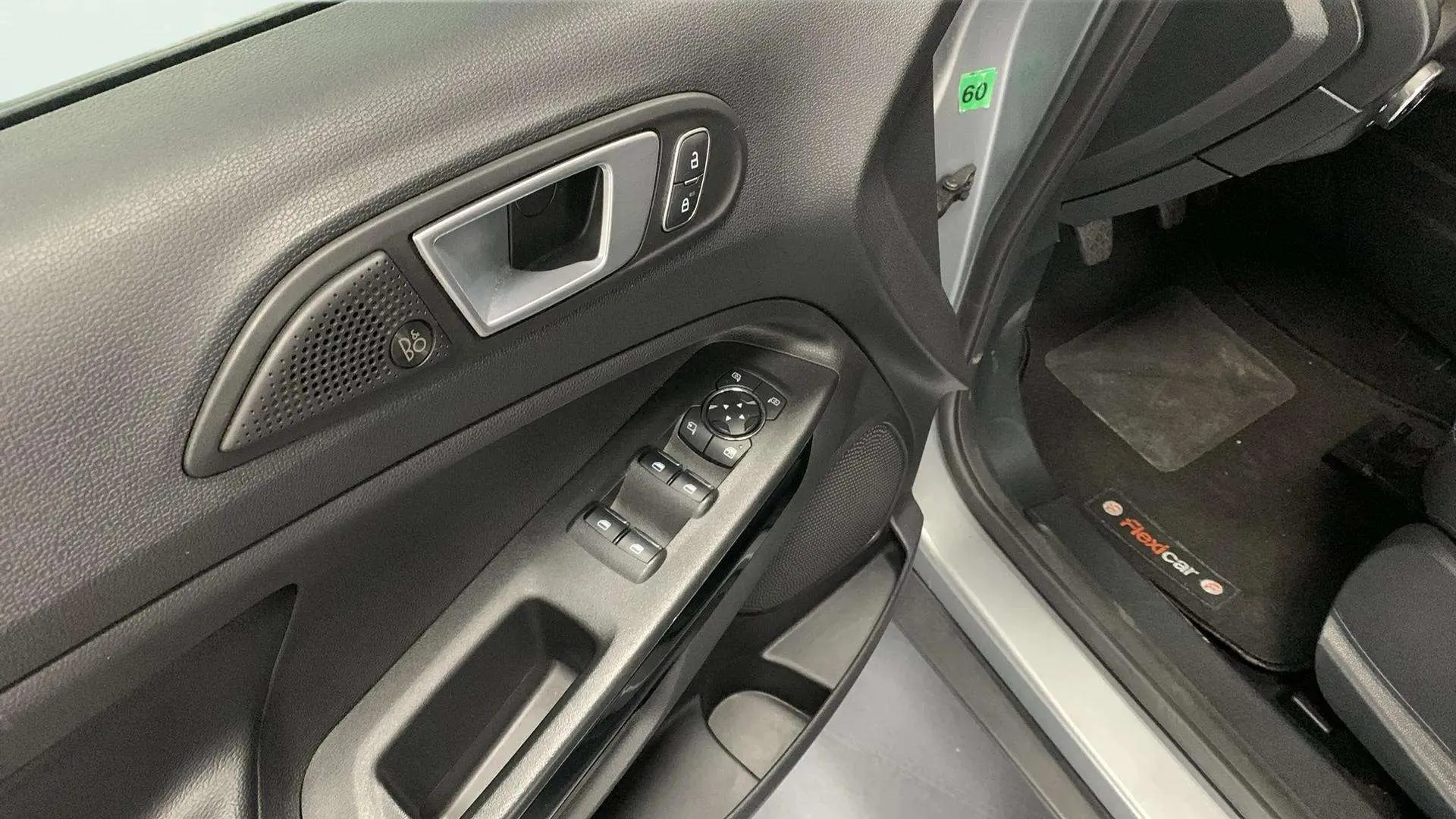 Ford EcoSport 1.0T EcoBoost Active - foto 15