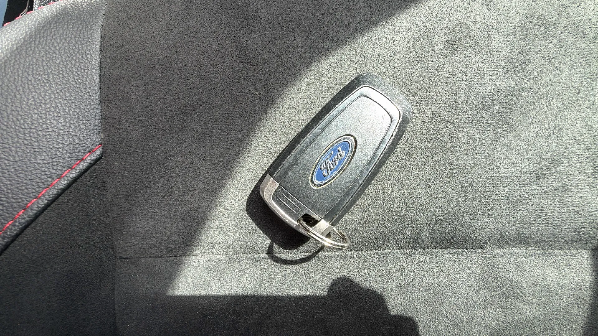 Ford EcoSport 1.0T EcoBoost ST Line - foto 15