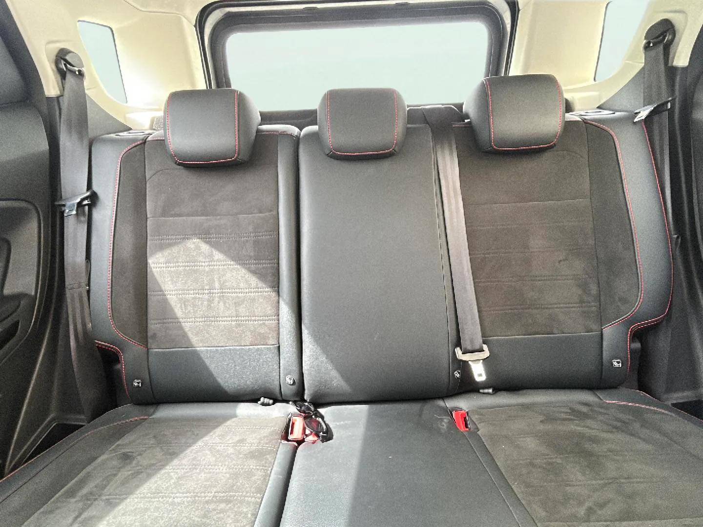 Ford EcoSport 1.0T EcoBoost ST Line - foto 13