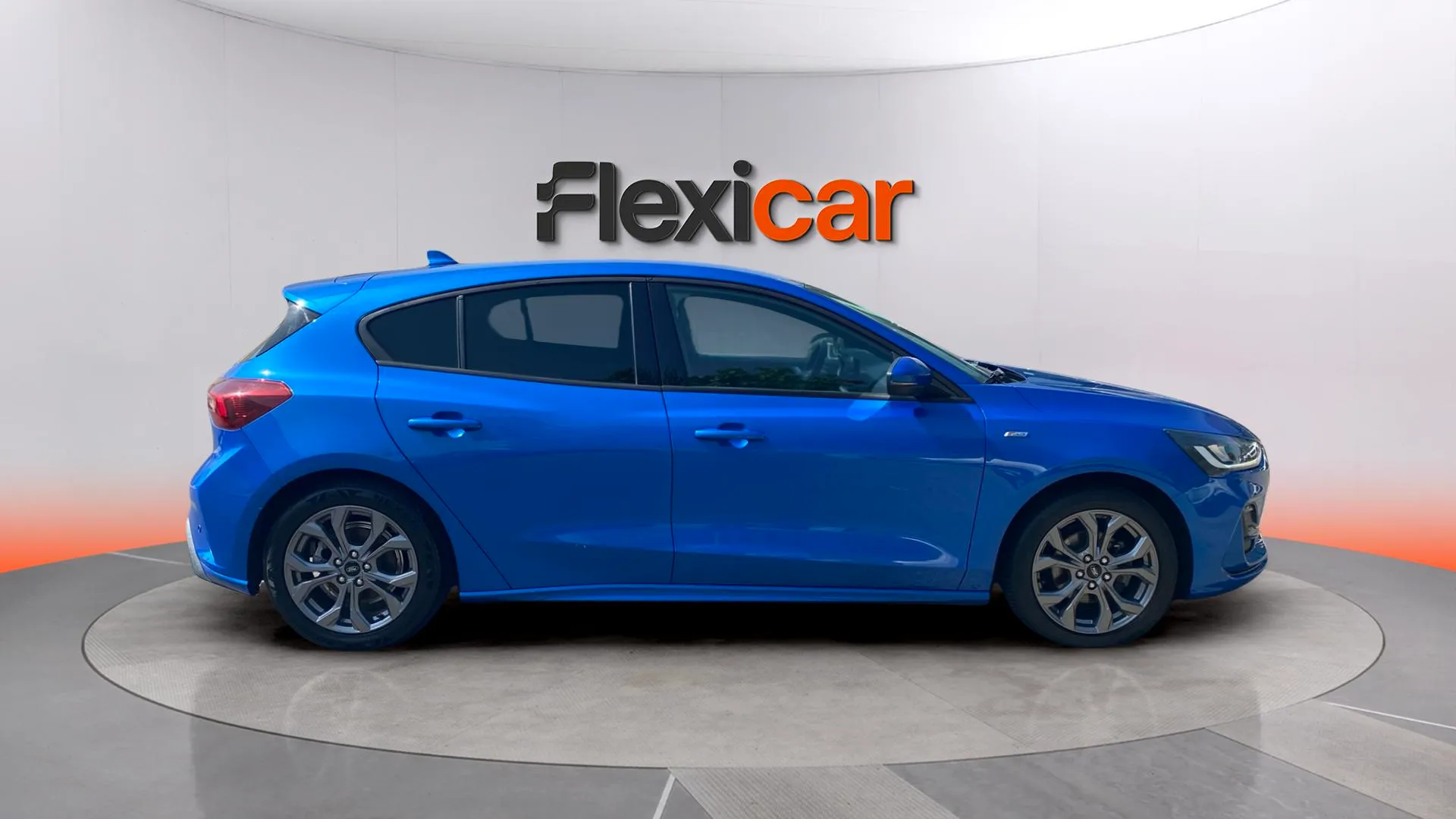 Ford Focus 1.0 EcoBoost MHEV ST-Line Design SIP - foto 7