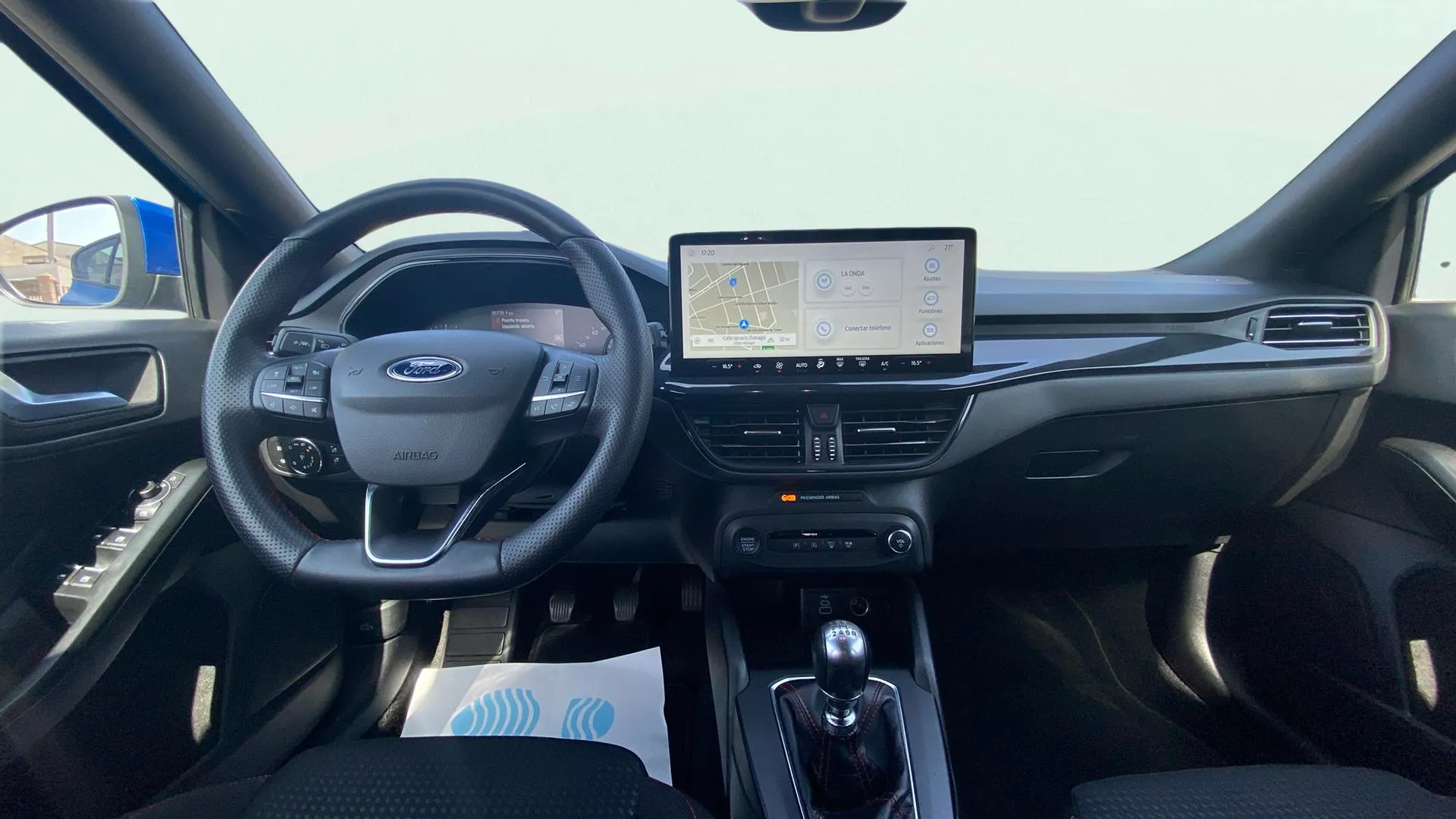 Ford Focus 1.0 EcoBoost MHEV ST-Line Design SIP - foto 9