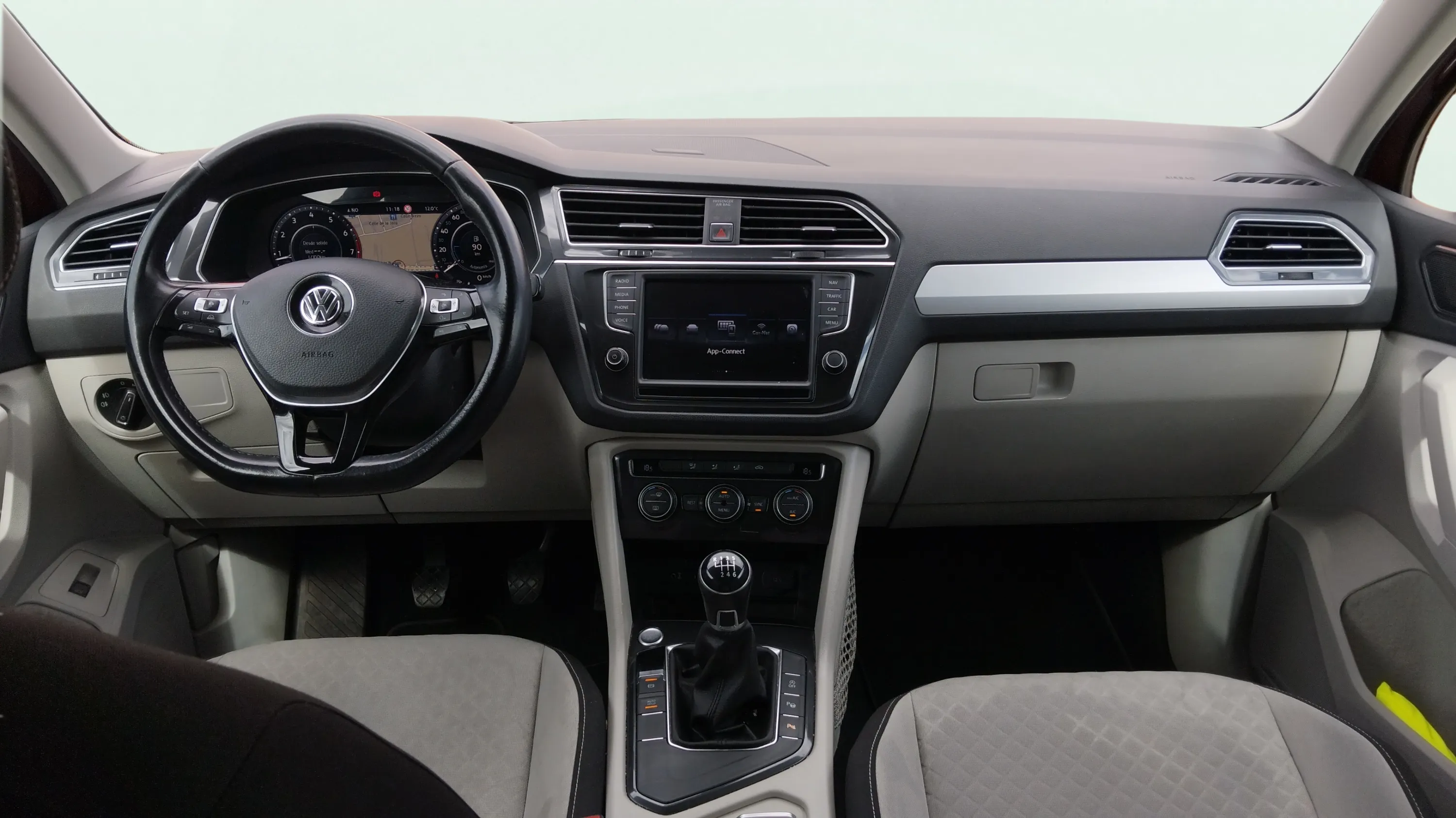 Volkswagen Tiguan Advance 1.4 ACT TSI BMT - foto 15