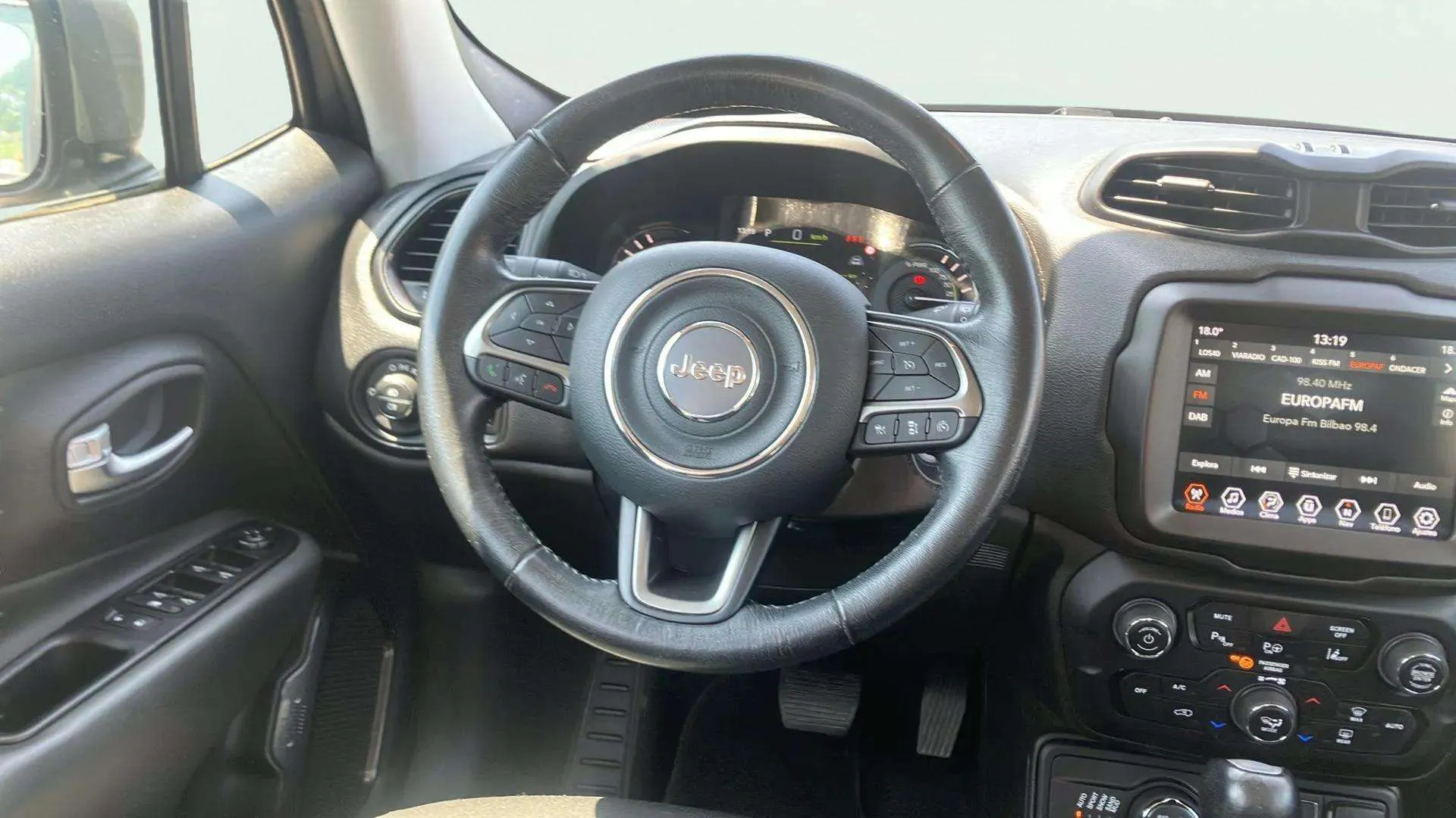 Jeep Renegade Limited 1.3 PHEV AWD - foto 12