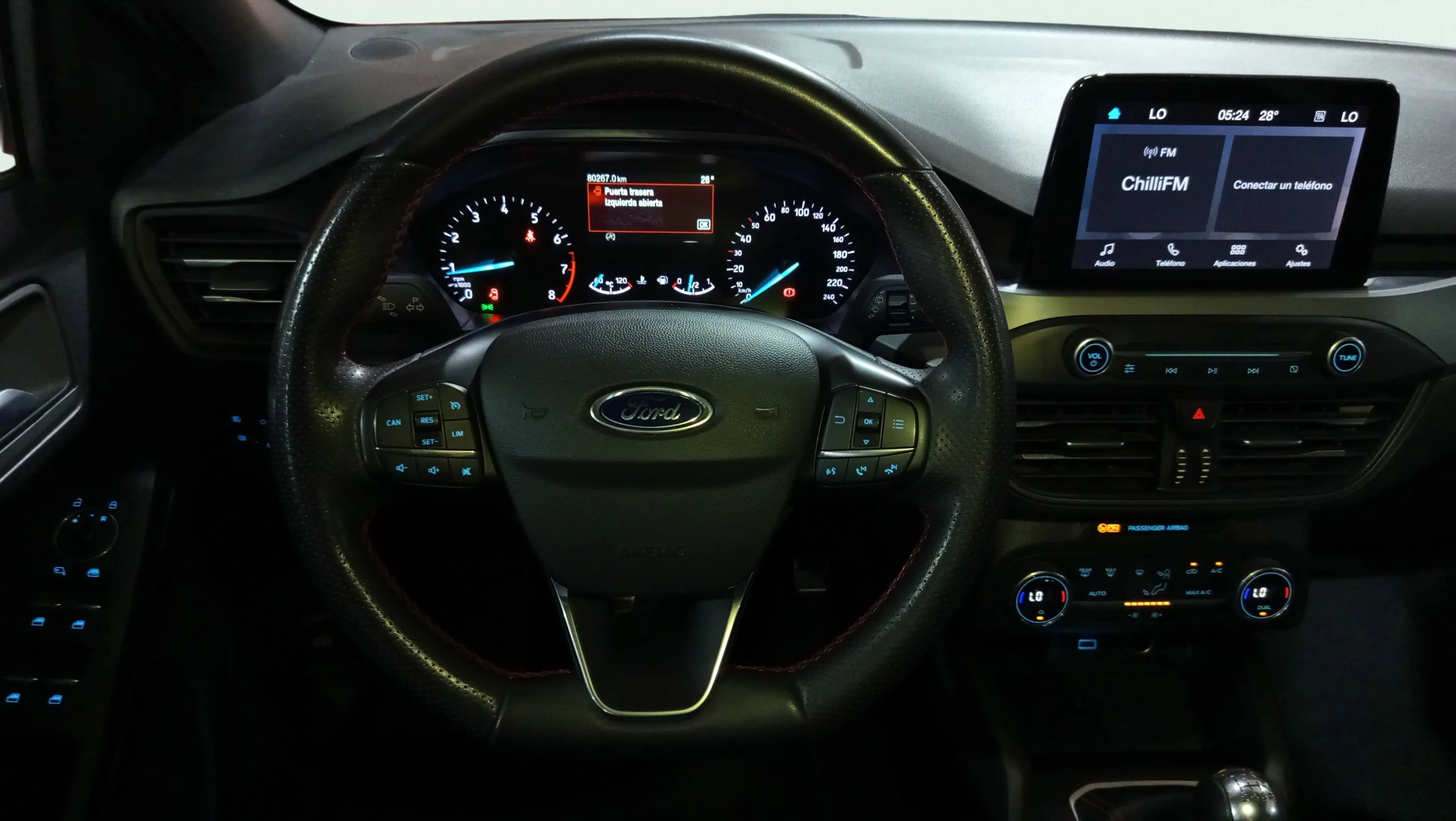 Ford Focus 1.0 EcoBoost MHEV ST-Line - foto 12