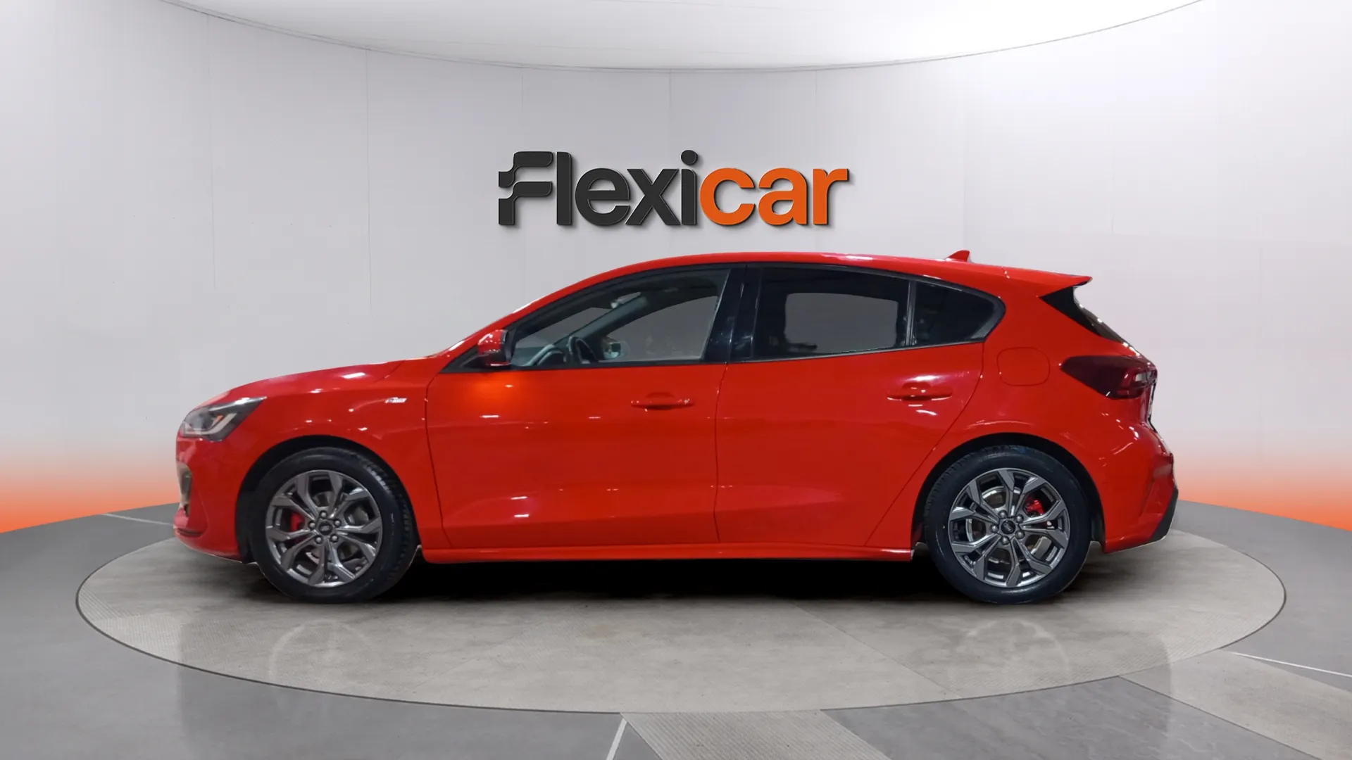 Ford Focus 1.0 EcoBoost MHEV ST-Line - foto 7