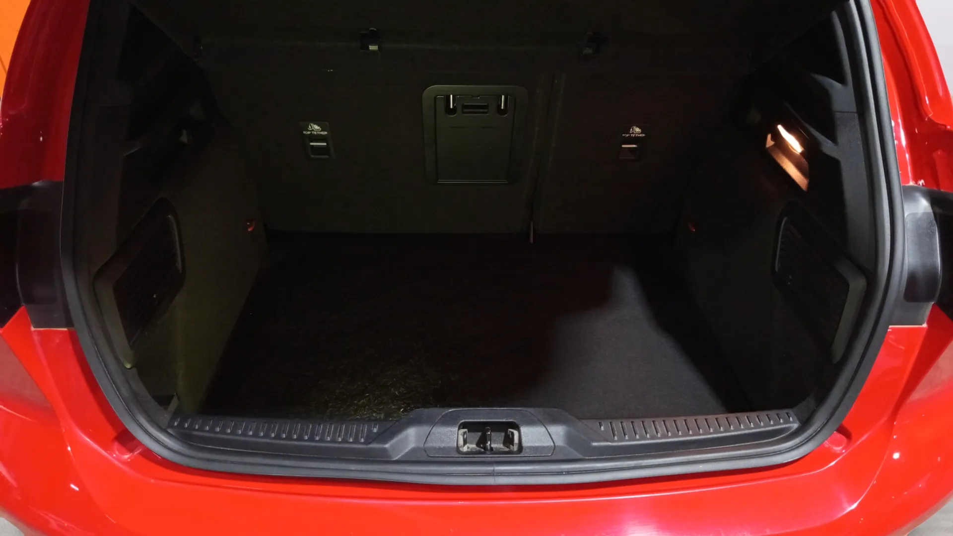 Ford Focus 1.0 EcoBoost MHEV ST-Line - foto 17