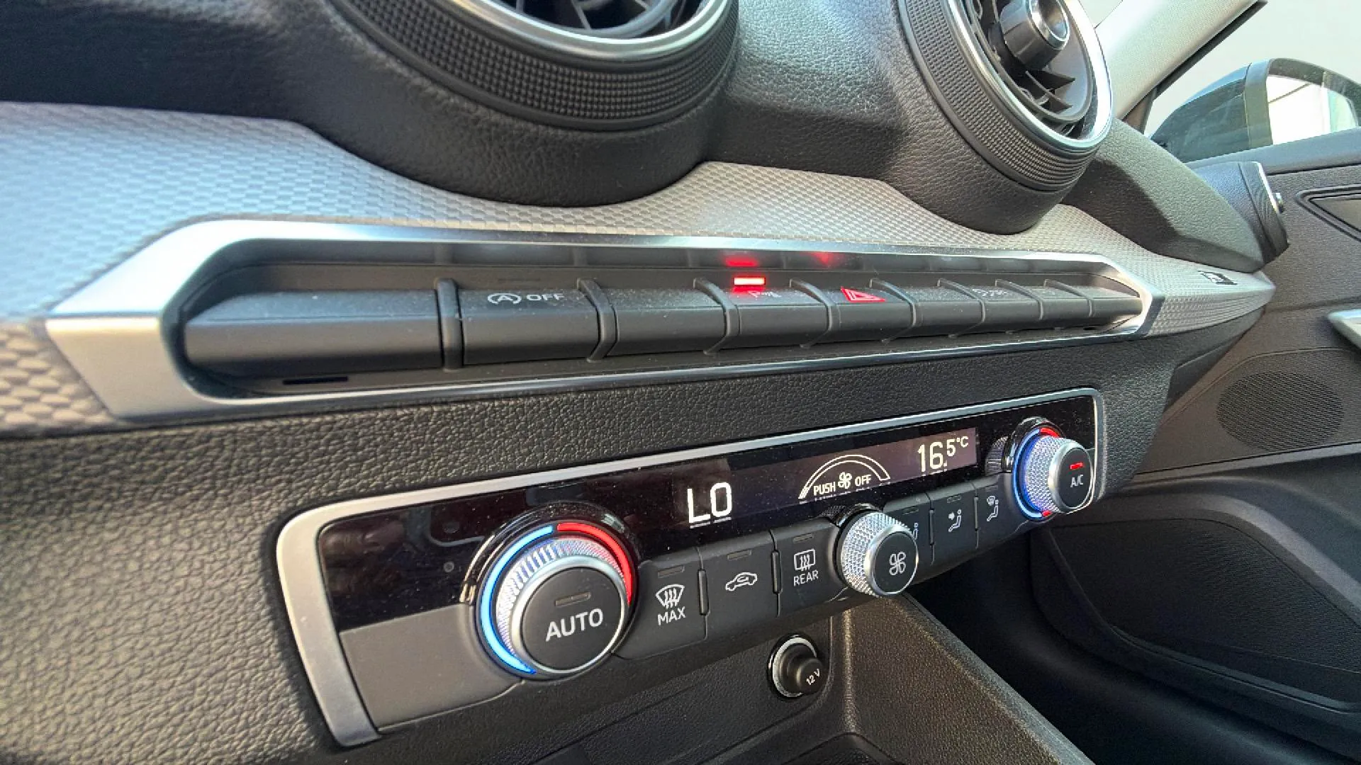 Audi Q2 30 TDI S tronic - foto 12