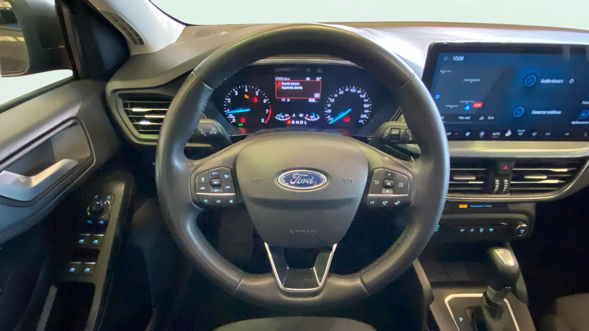 Ford Focus 1.0 EcoBoost MHEV Active - foto 17