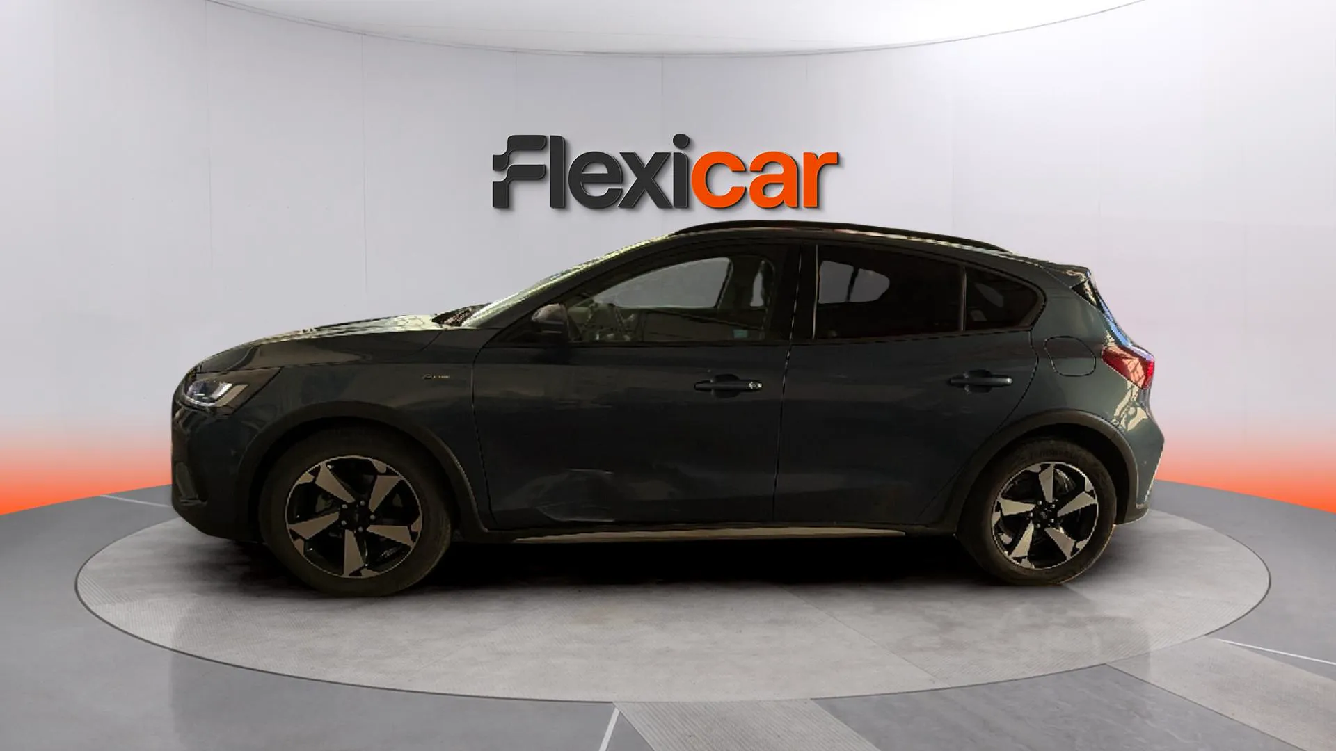 Ford Focus 1.0 EcoBoost MHEV Active - foto 4