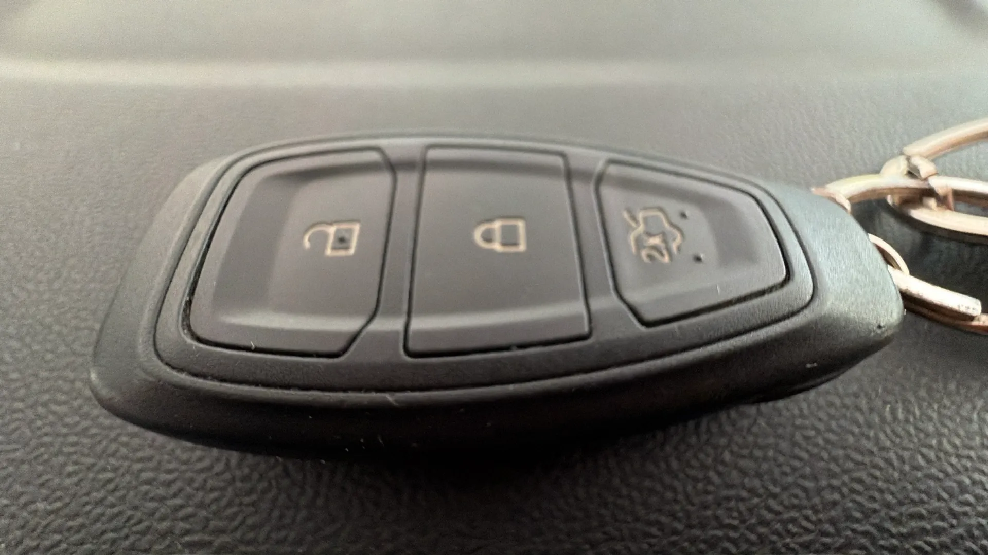 Ford Focus 1.0 EcoBoost MHEV Active - foto 14