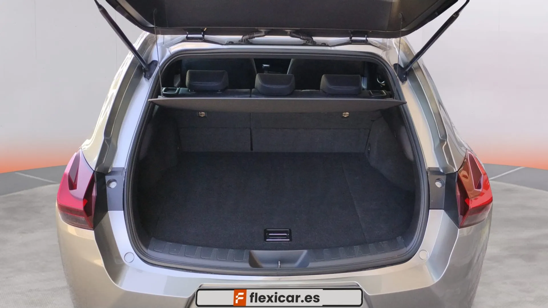 Lexus UX 2.0 250h Business - foto 9