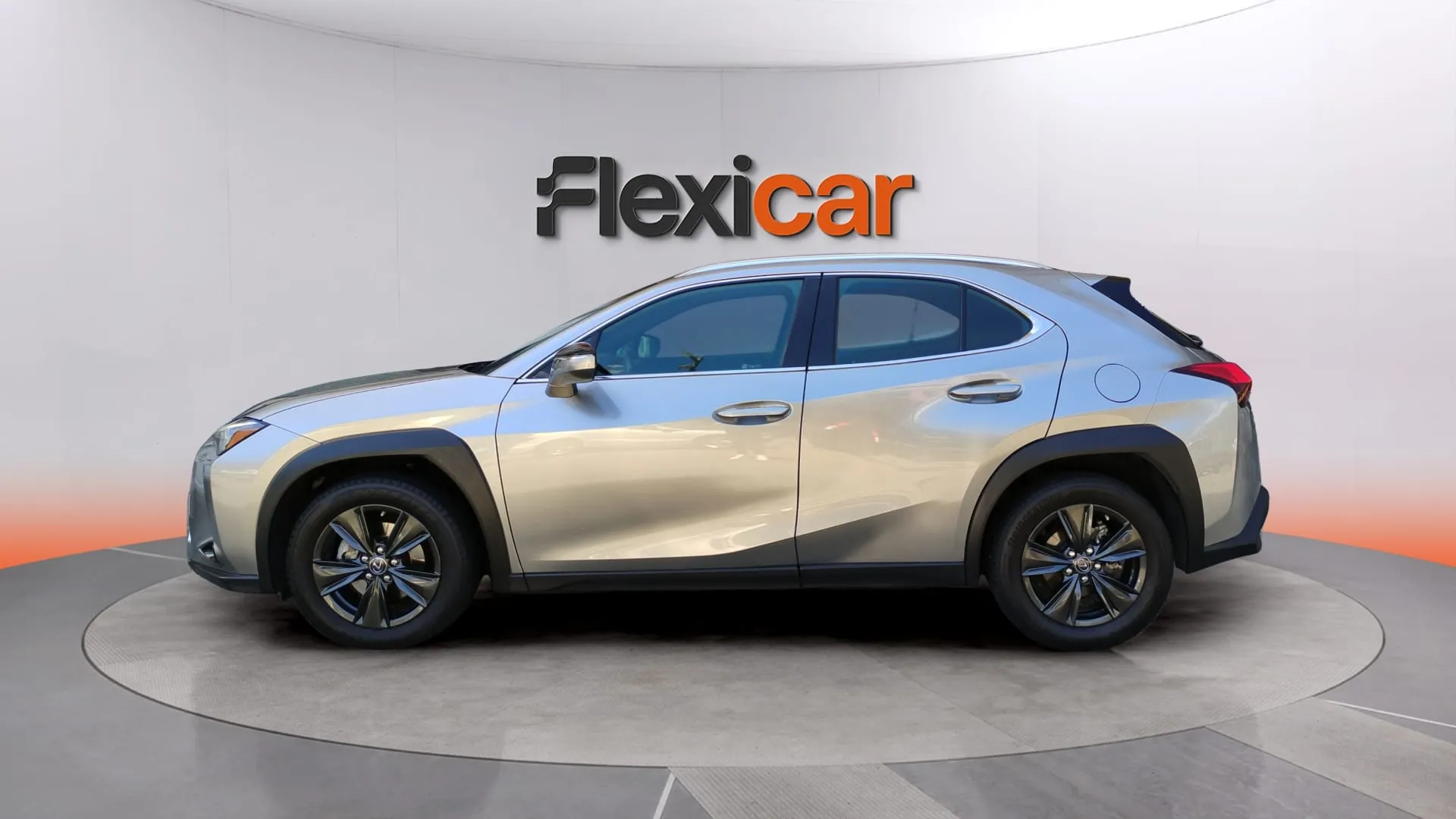Lexus UX 2.0 250h Business - foto 6