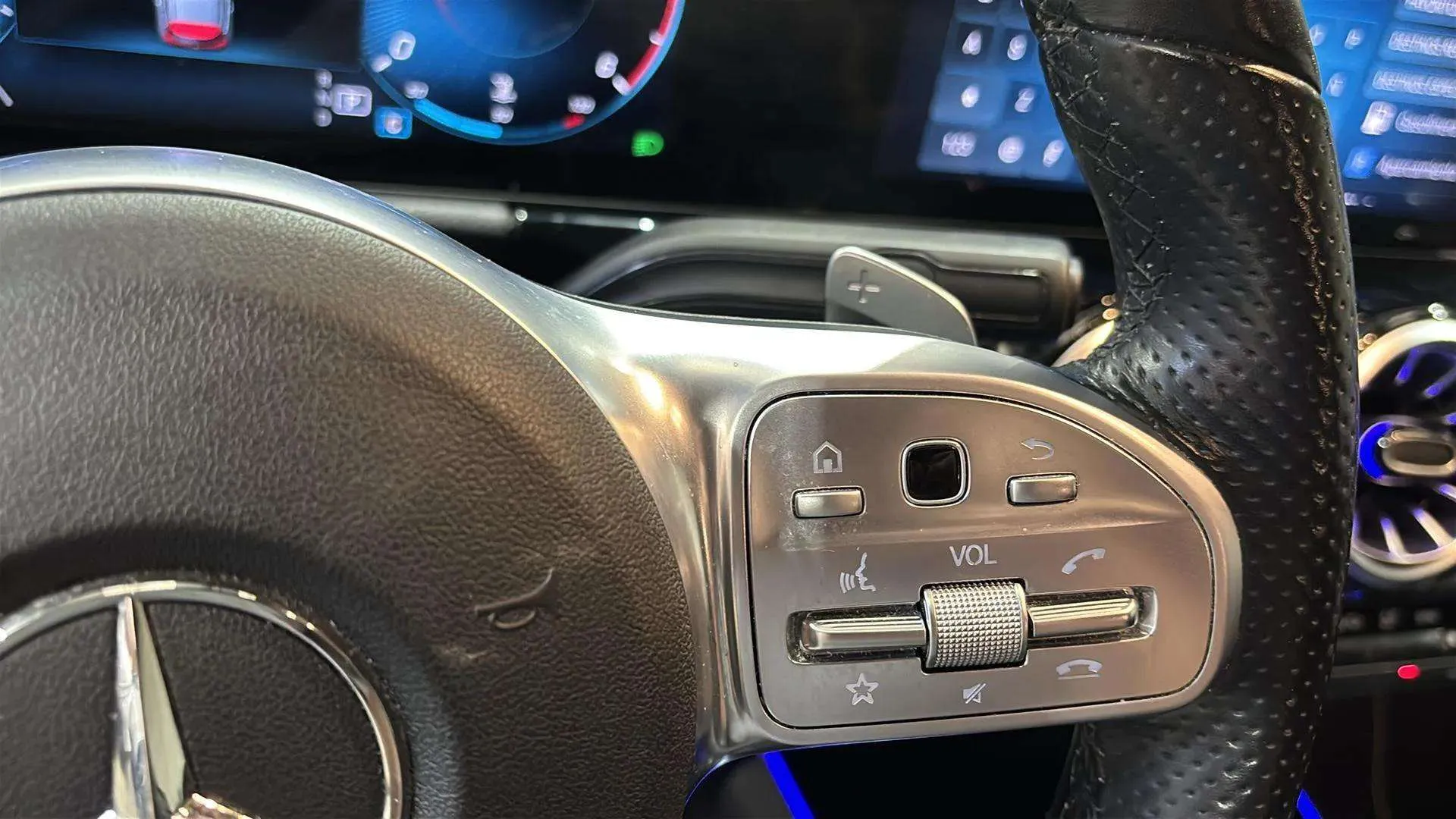 Mercedes-Benz Clase B B 200 d - foto 13