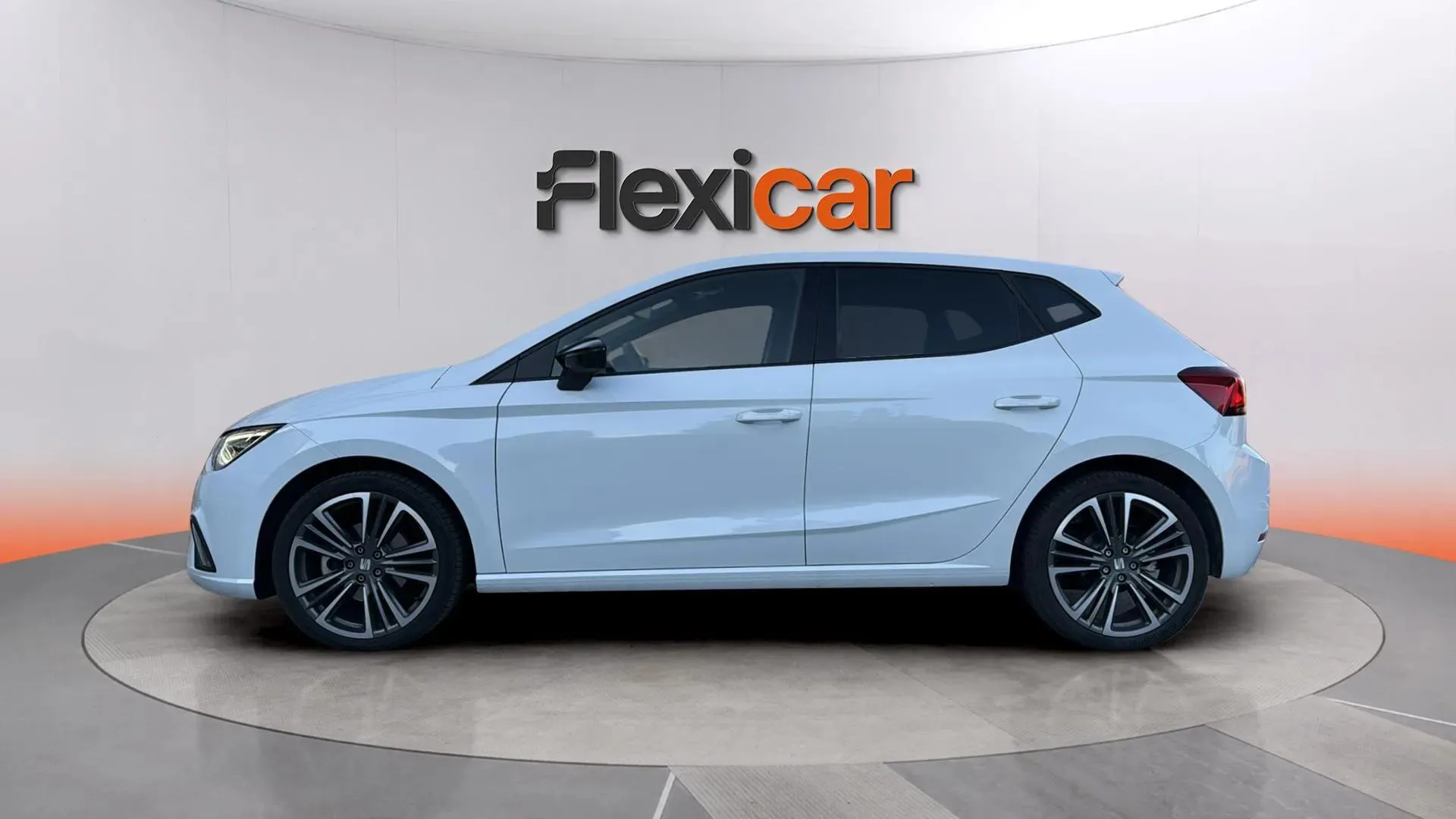 SEAT Ibiza 1.5 TSI DSG FR Salta - foto 7