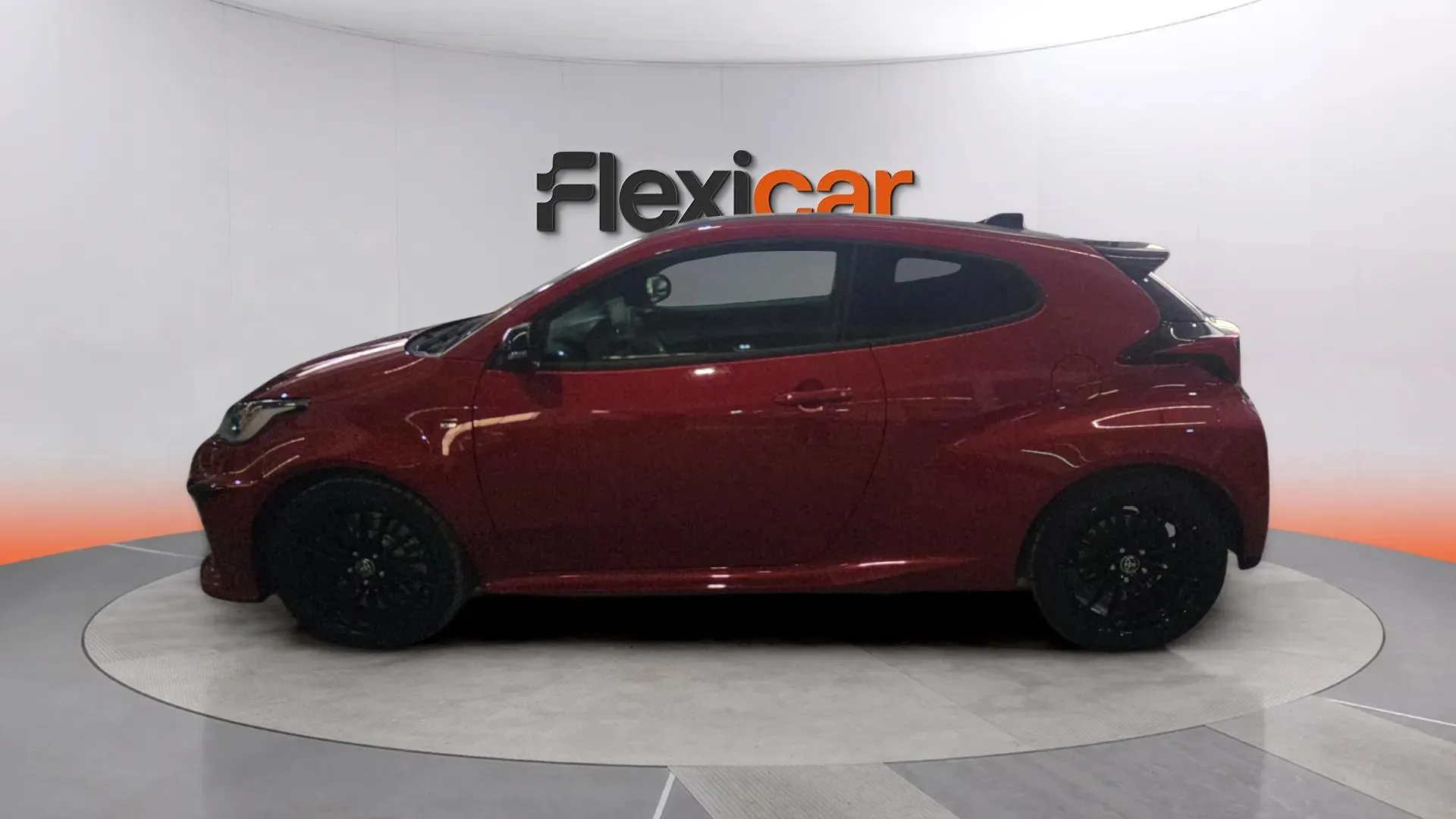 Toyota Yaris 1.6 RZ - foto 5