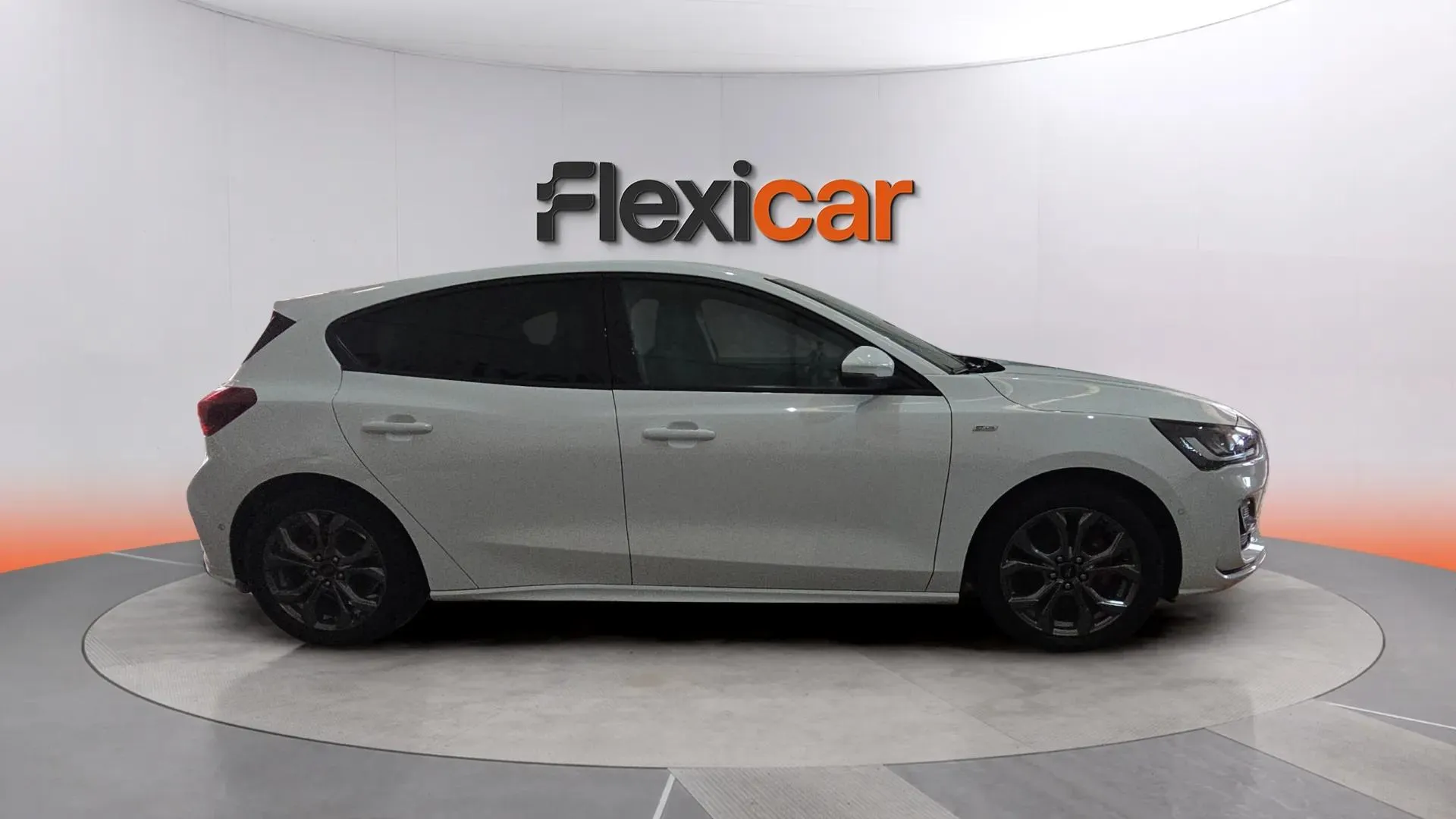 Ford Focus 1.0 EcoBoost MHEV ST-Line Style SIP - foto 3